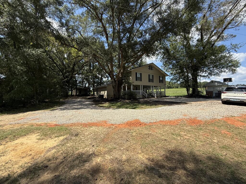453 County Road 4412
