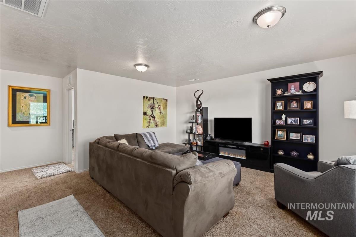 11286 W Silver River Loop