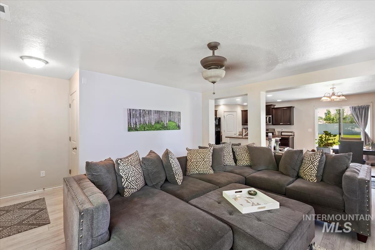 11286 W Silver River Loop