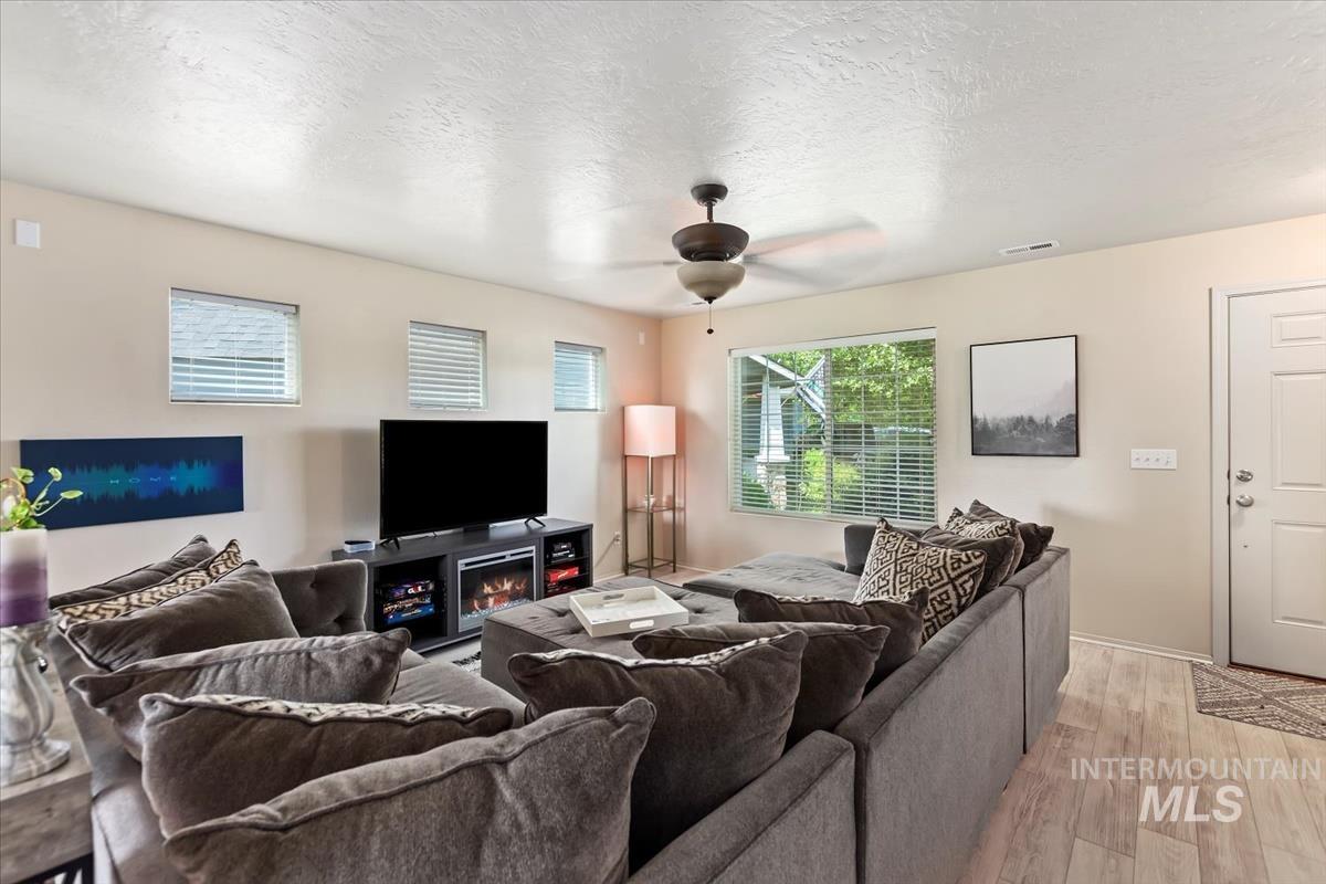 11286 W Silver River Loop