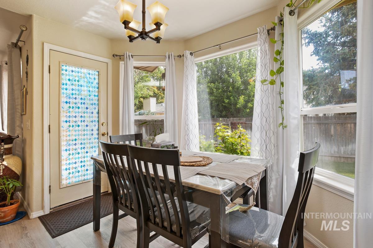 202 SW 12th
