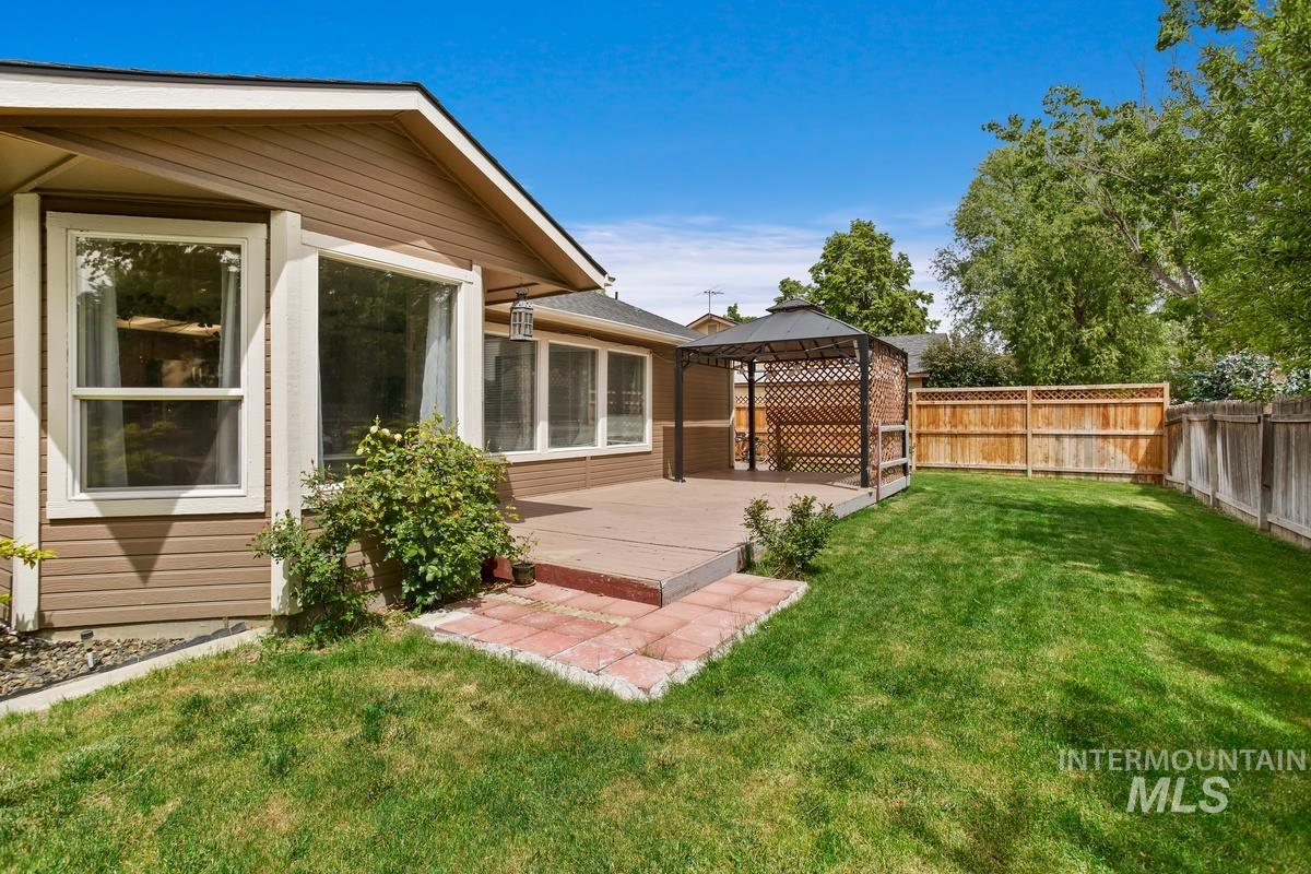 202 SW 12th