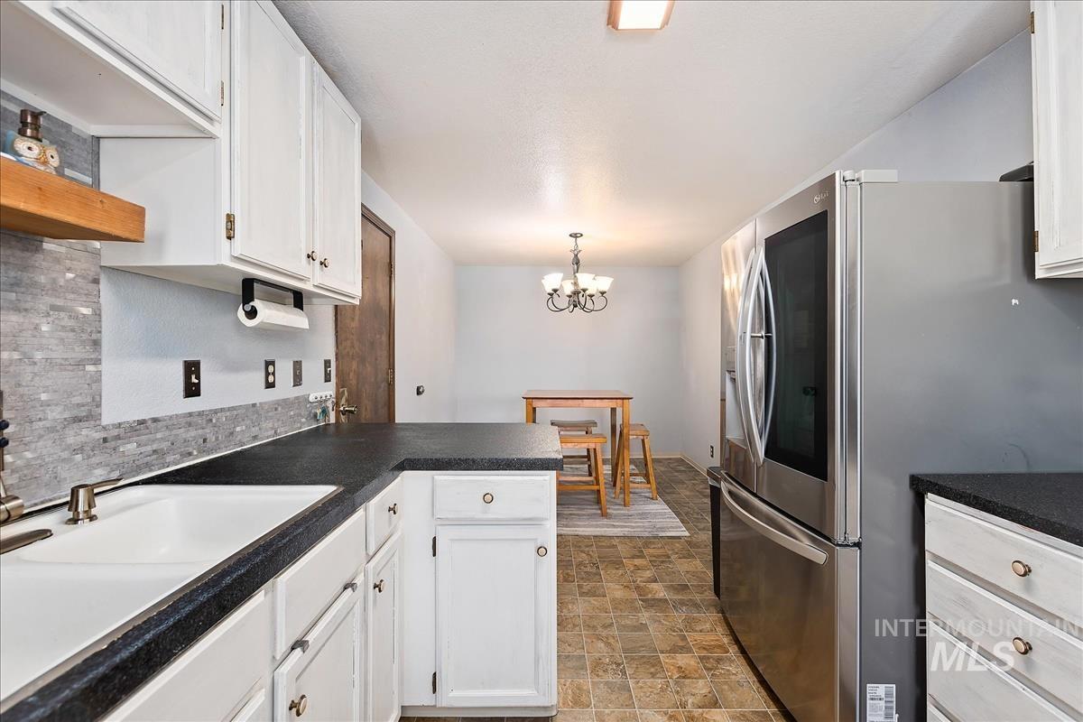 9545 W Lorinda Ct