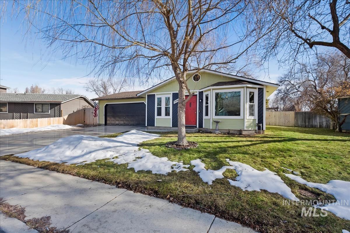 9545 W Lorinda Ct