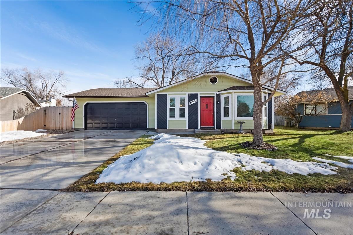 9545 W Lorinda Ct