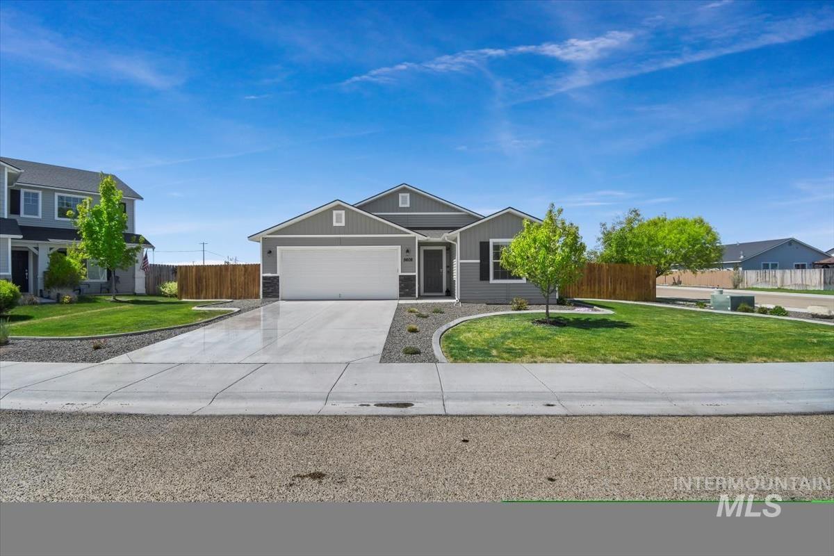 5608 Wallace Way