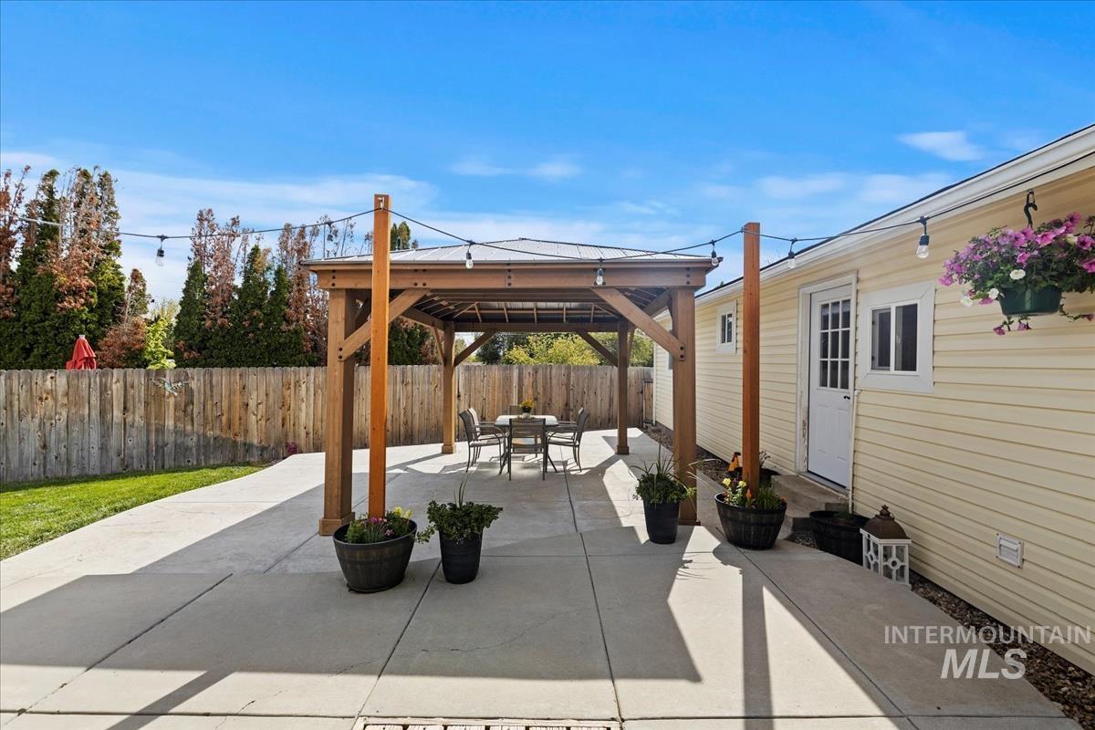 3622 Shipman Cir