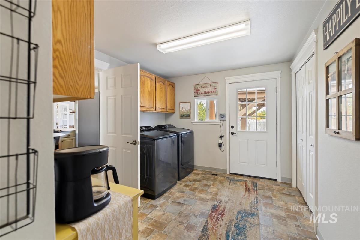 3622 Shipman Cir