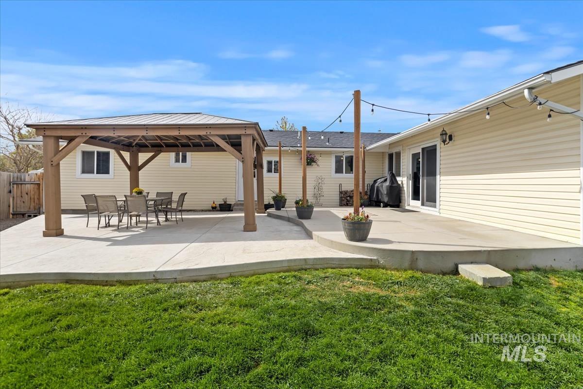 3622 Shipman Cir