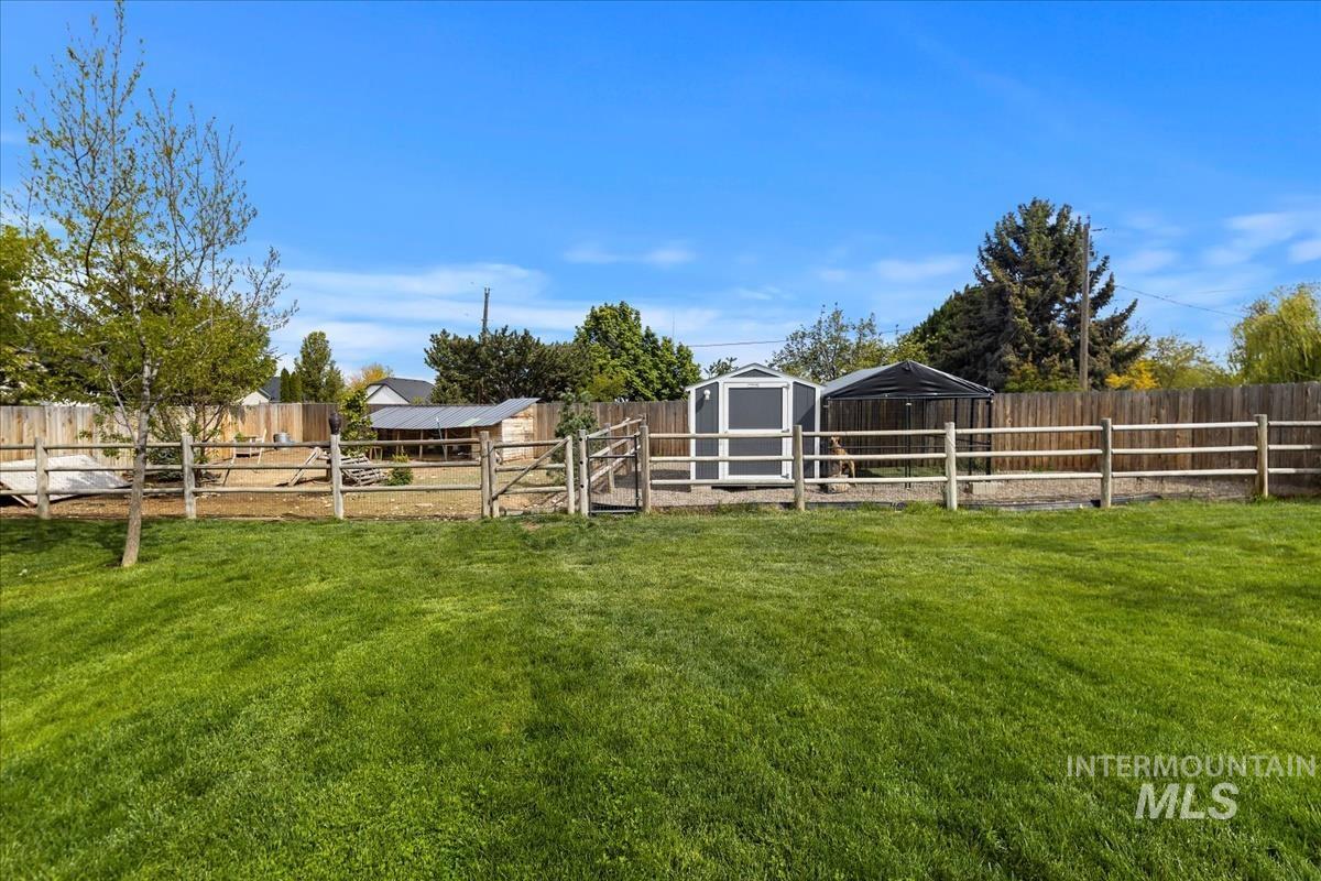3622 Shipman Cir
