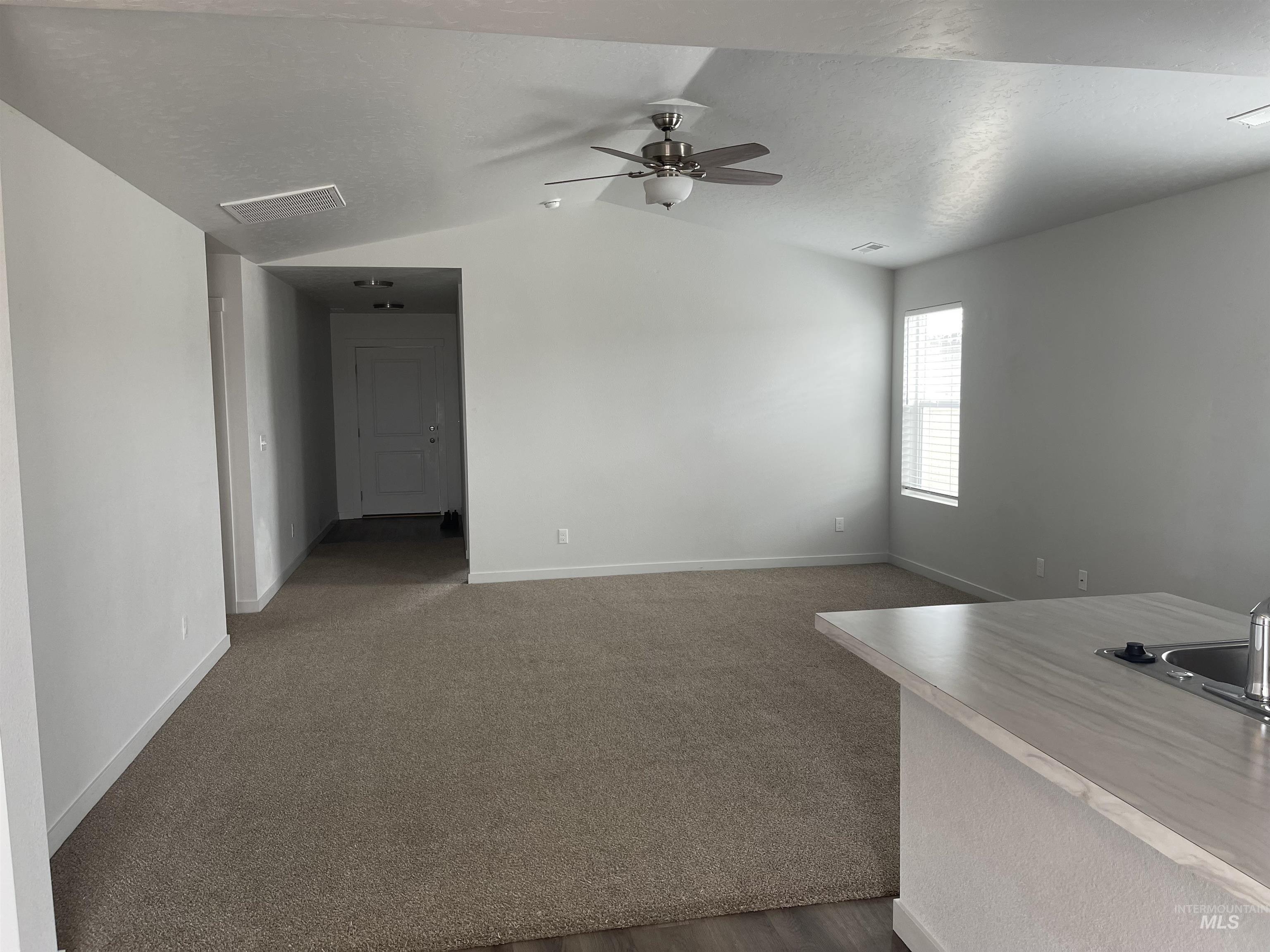 6659 S Allegiance Ave