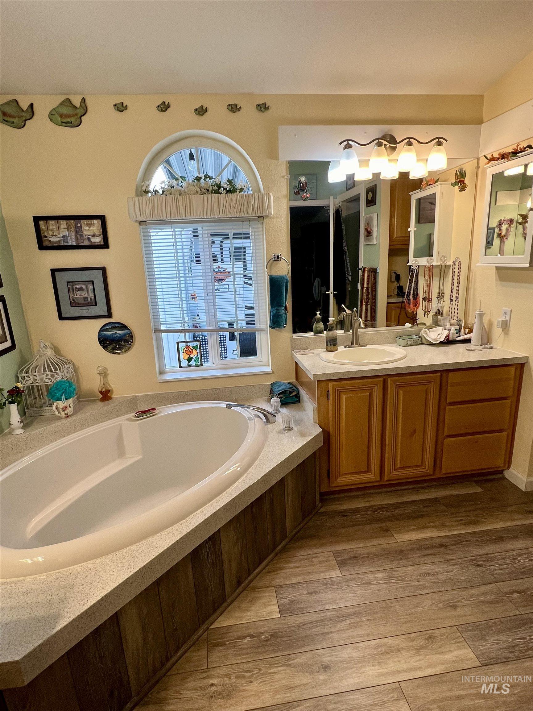 9390 W Ustick Rd. Unit: Space A