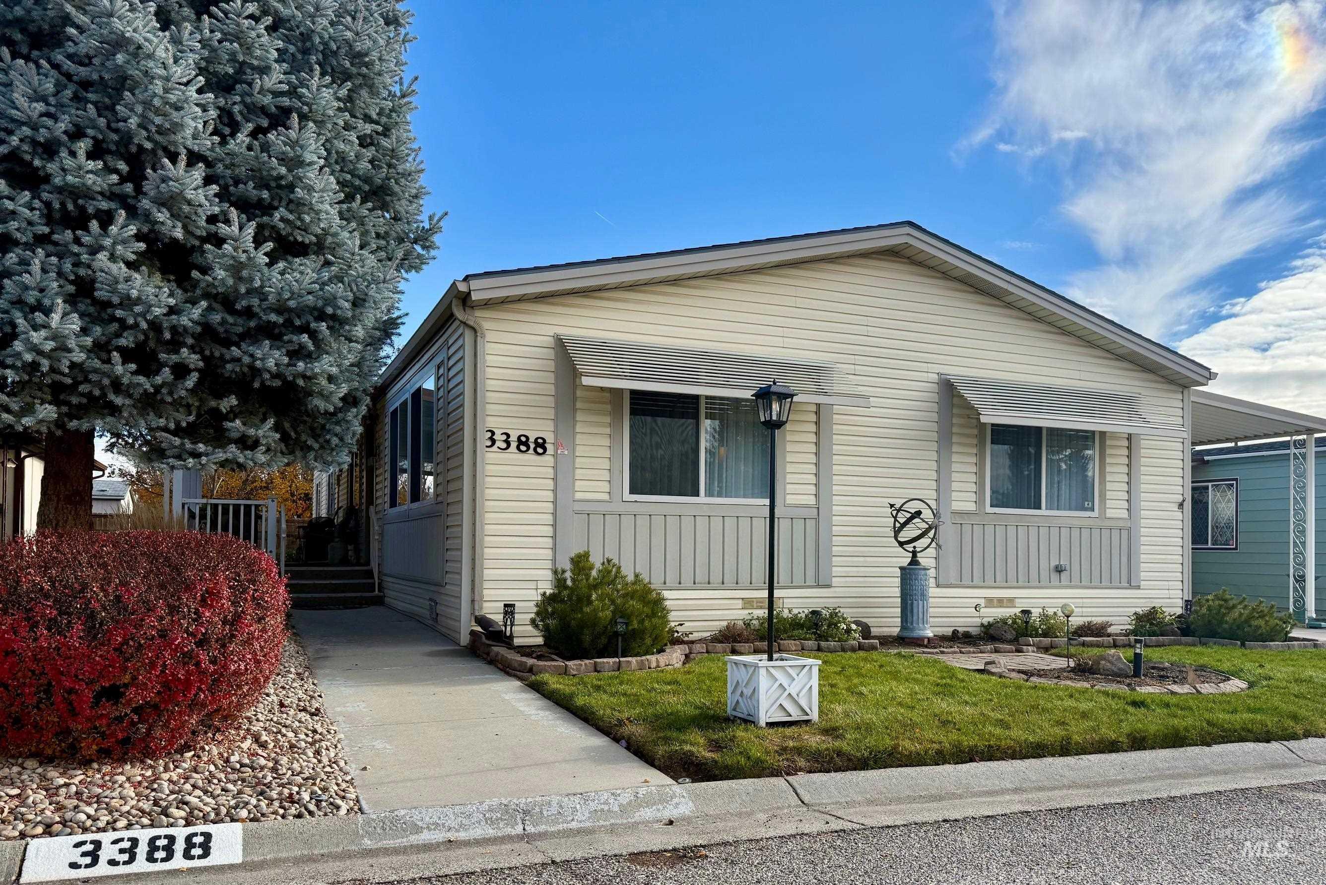 3388 N Dalton Lane