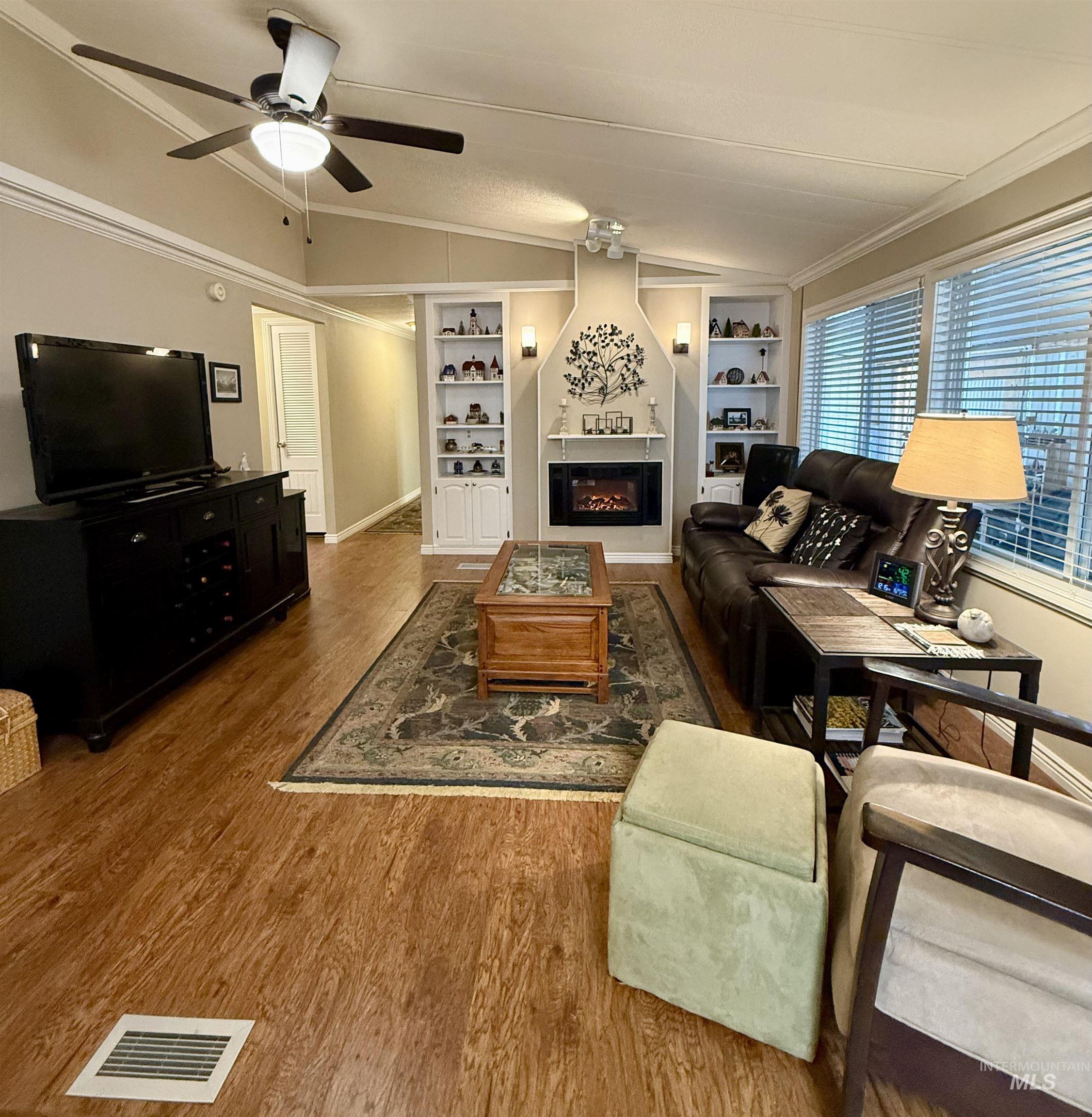 3388 N Dalton Lane