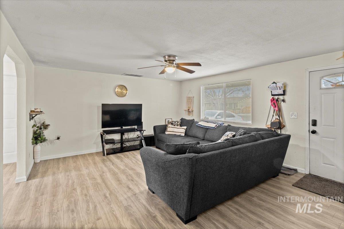 10833 W Richey Ct