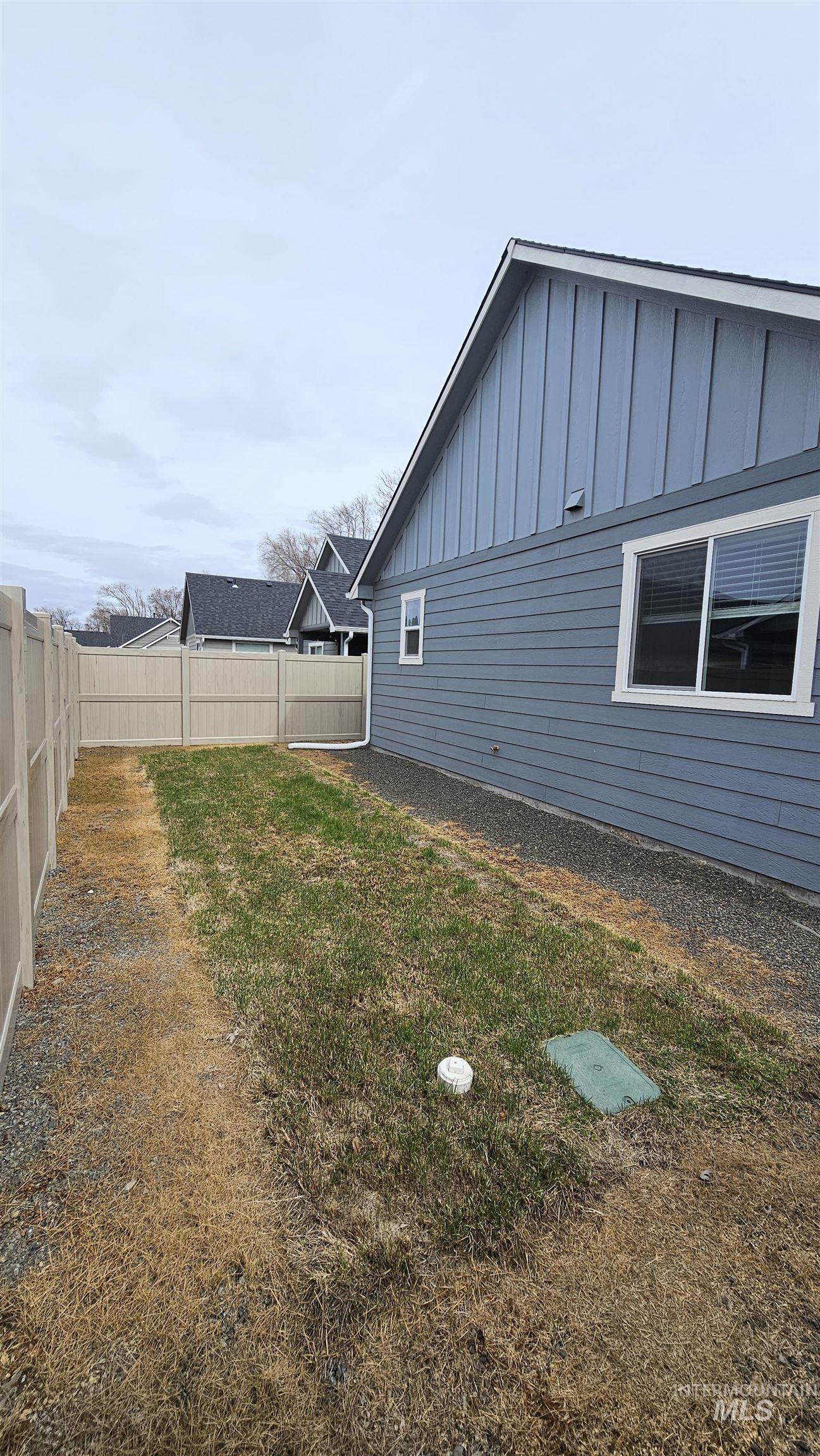 3291 Nw 12th Ave