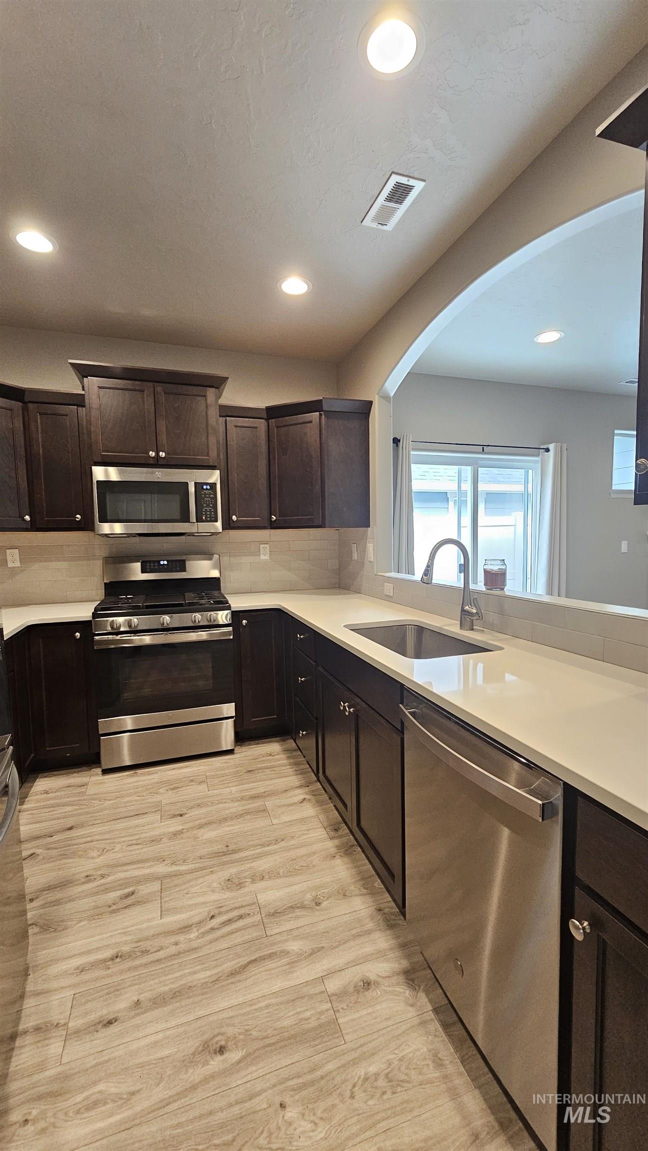 3291 Nw 12th Ave