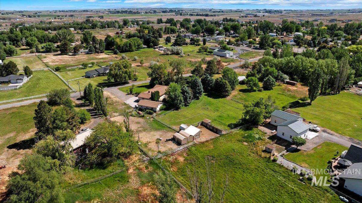 213 Sage Road West