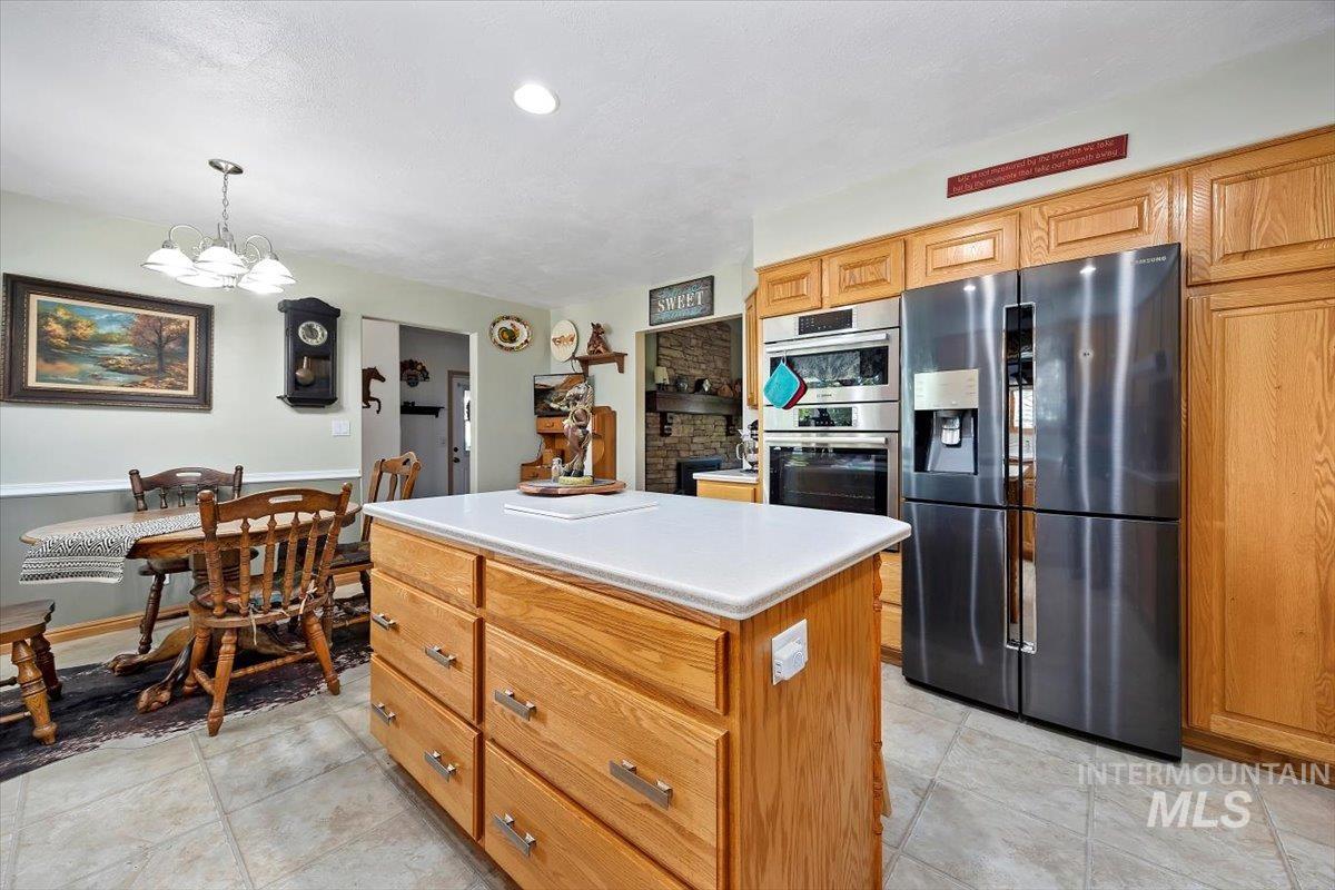 213 Sage Road West