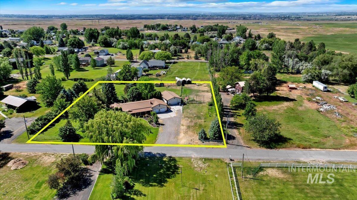 213 Sage Road West