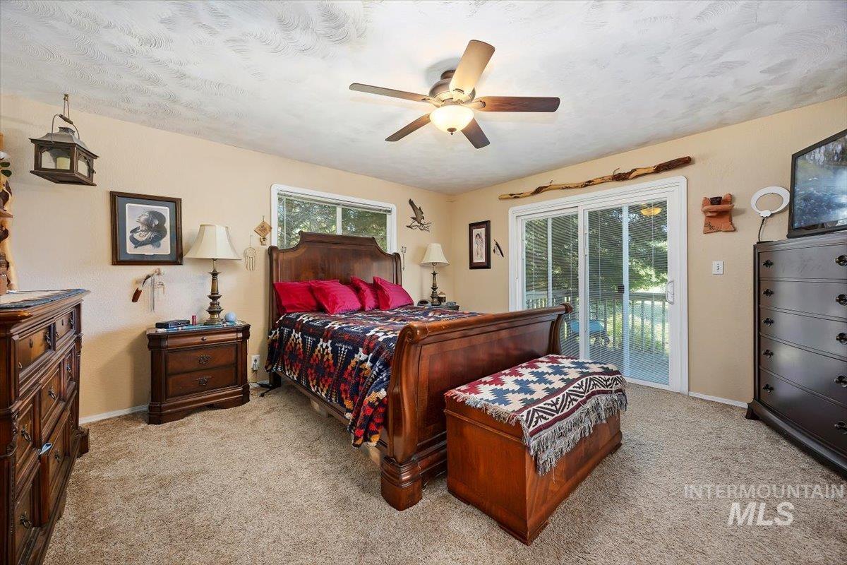 213 Sage Road West