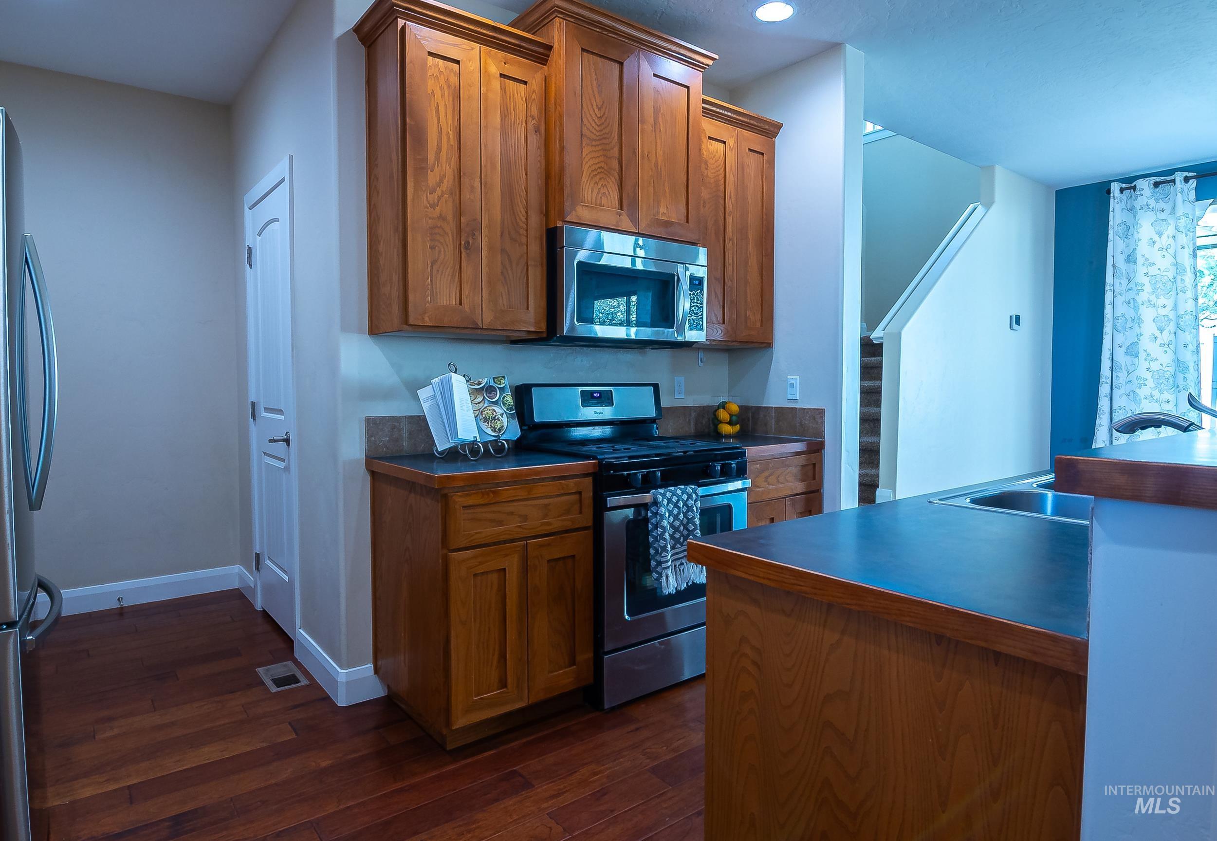 648 Harvest Way