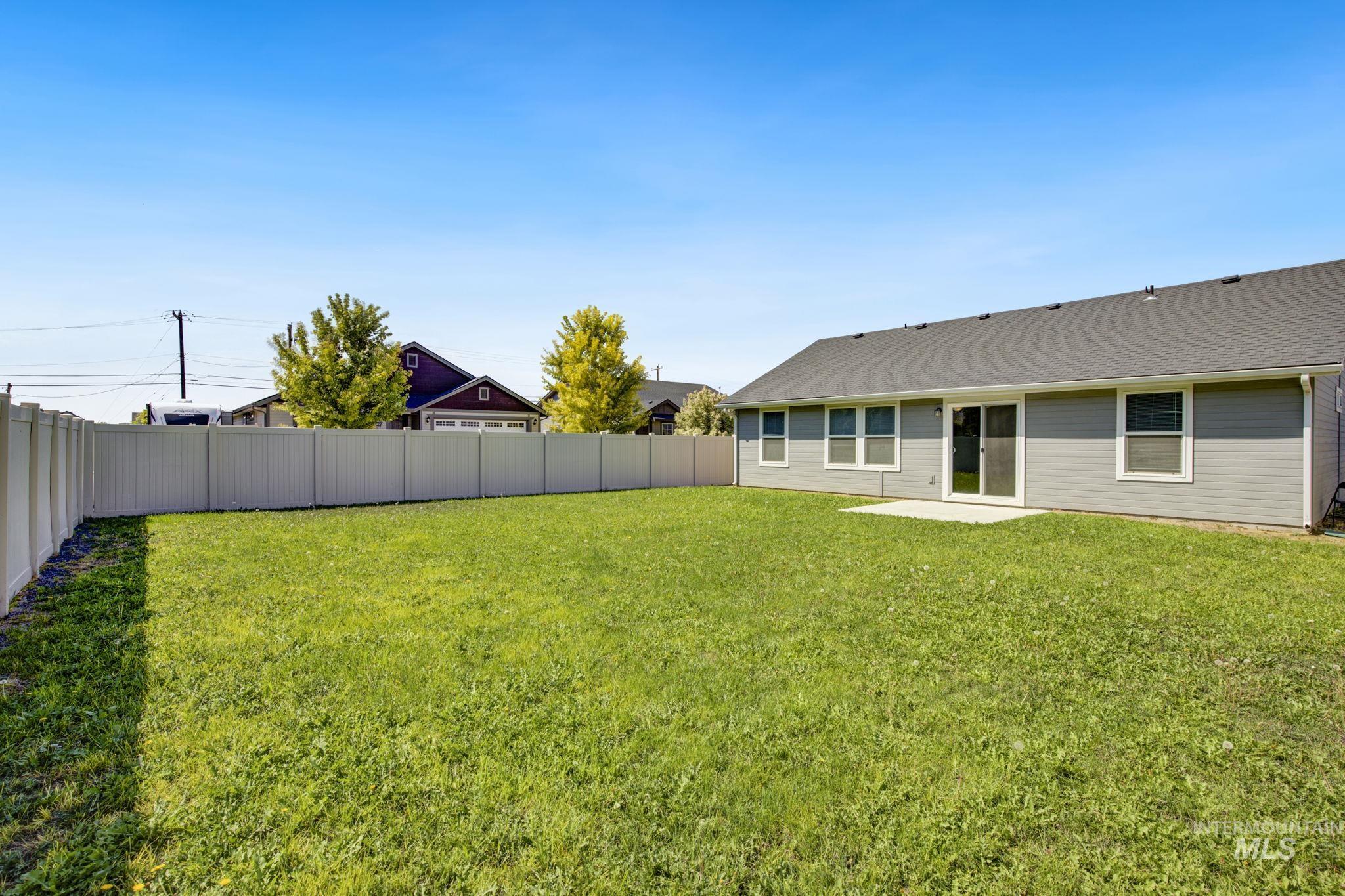 15066 N Bonelli Ave.