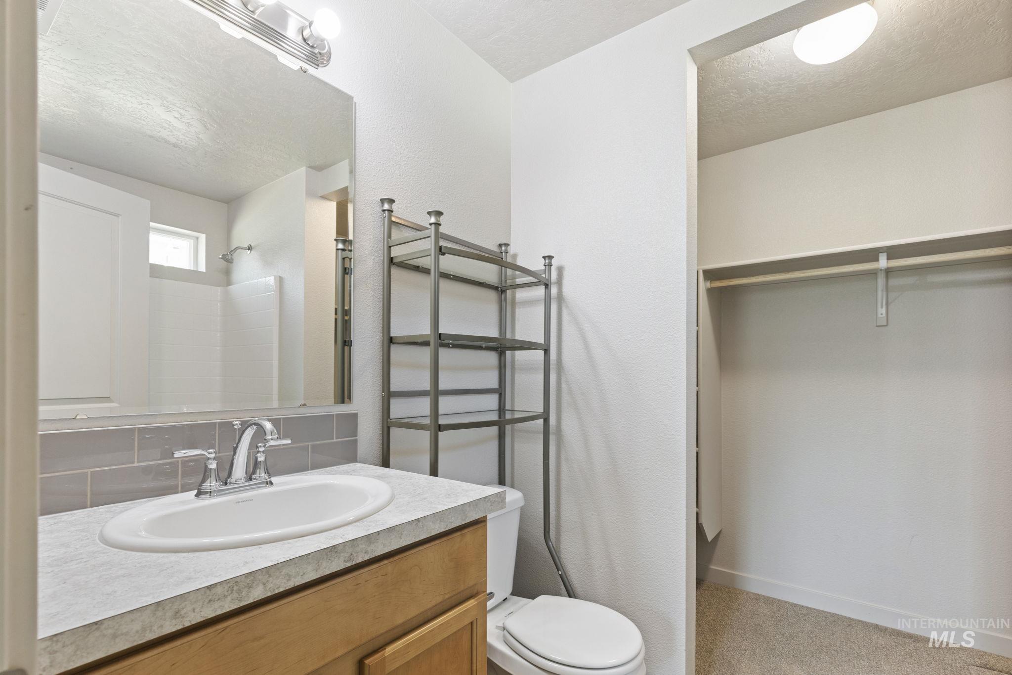 15066 N Bonelli Ave.