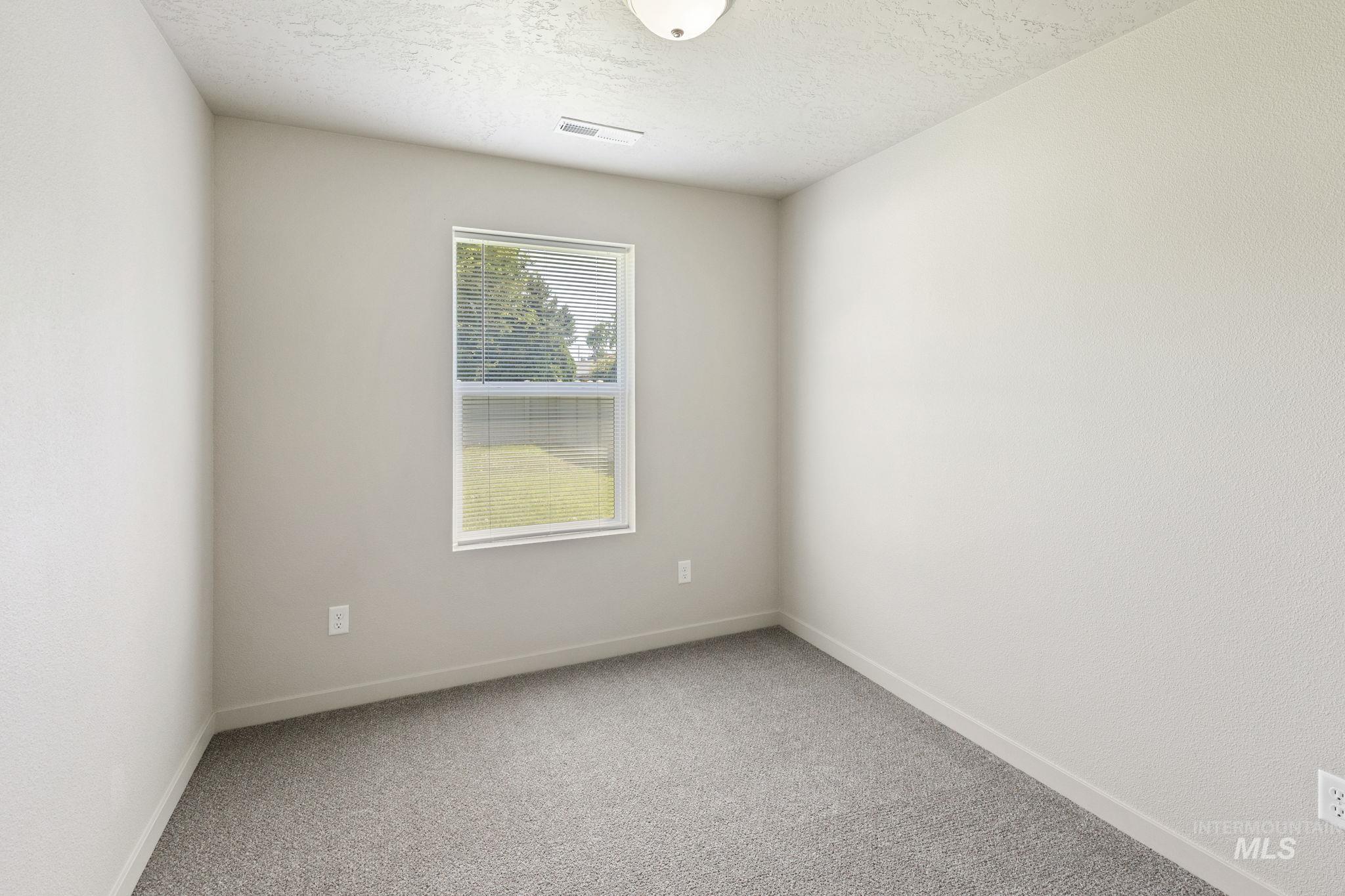 15066 N Bonelli Ave.