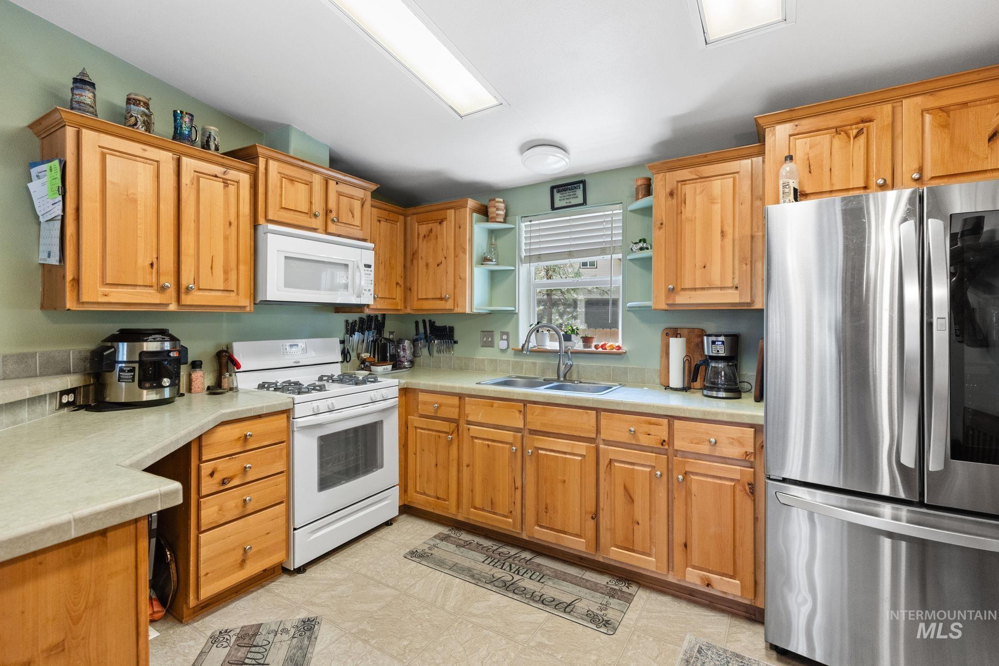 10 Cricket Rd