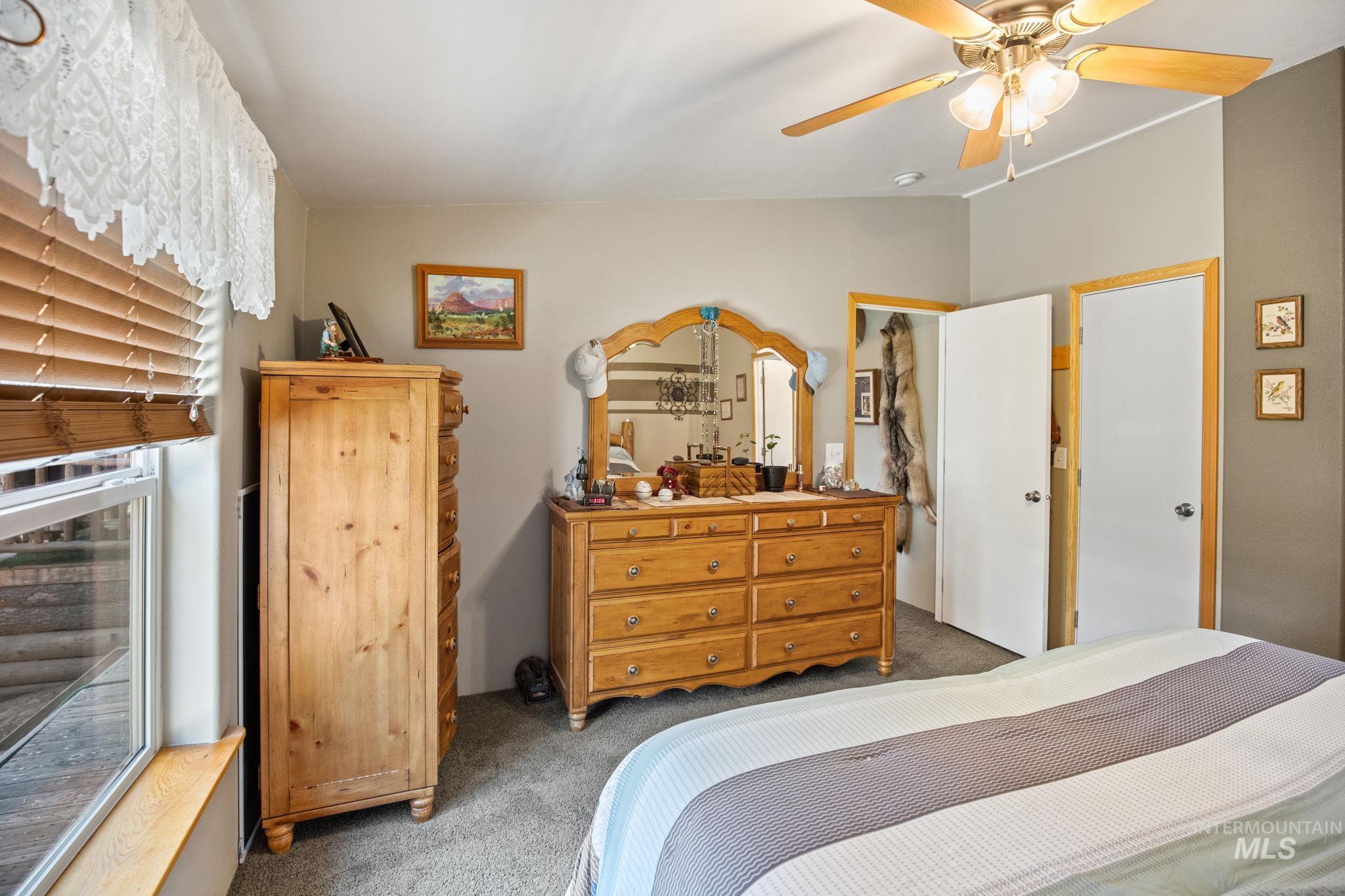 10 Cricket Rd