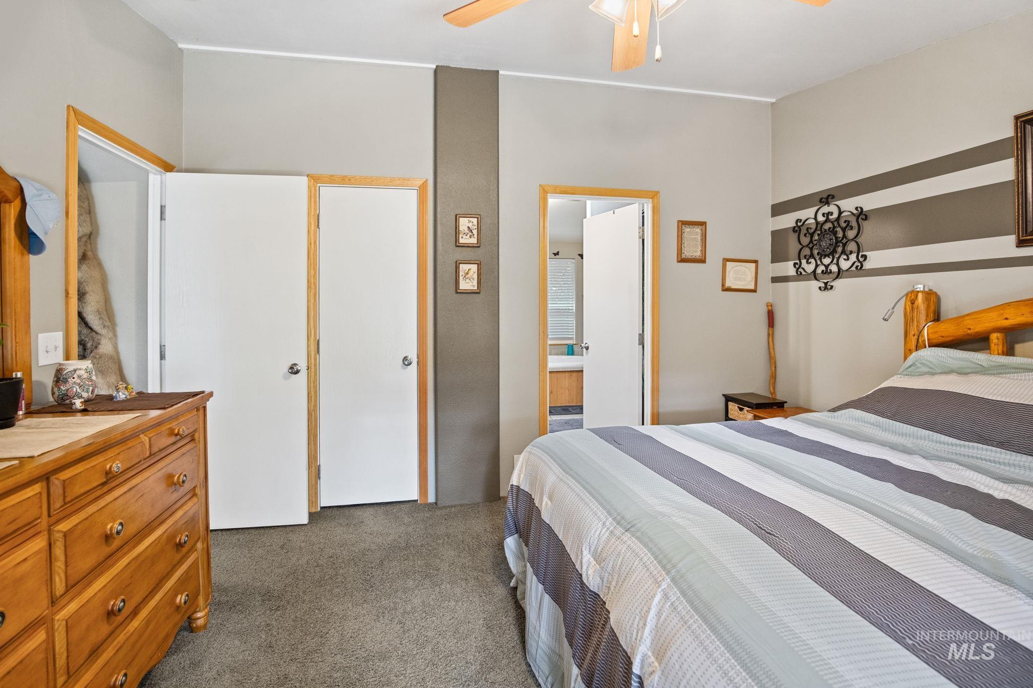 10 Cricket Rd