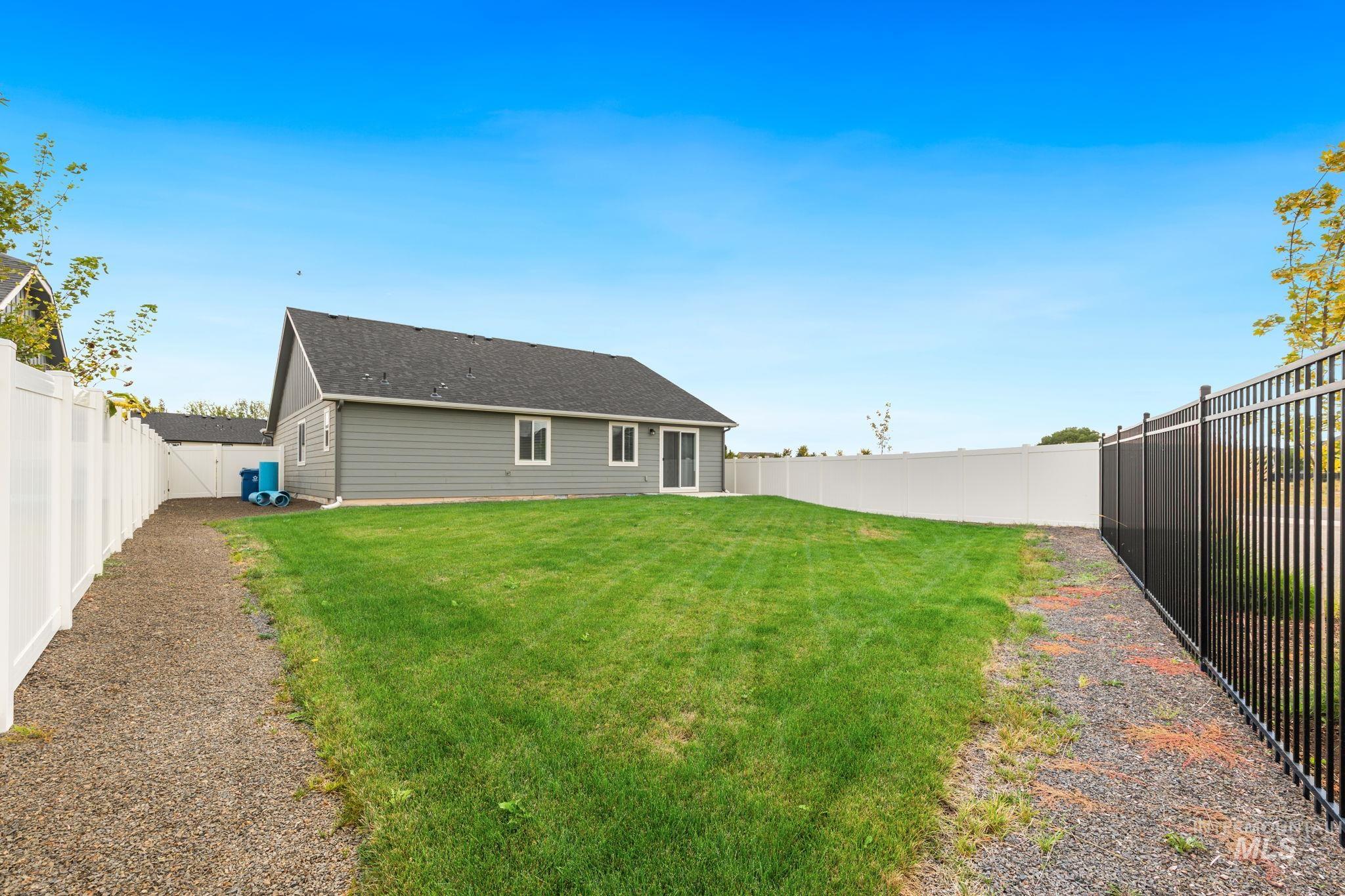 10169 Fiddleneck Ln