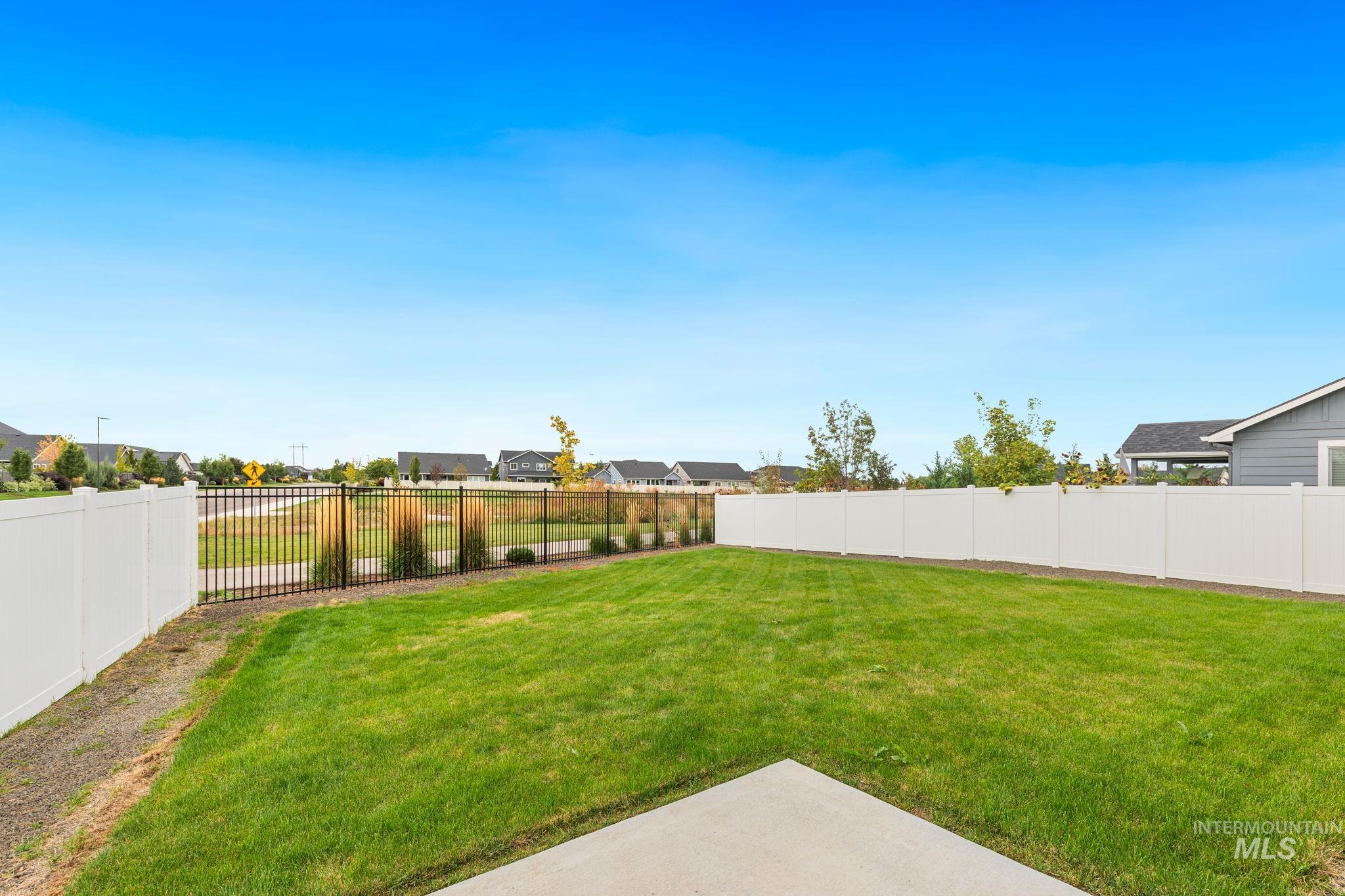 10169 Fiddleneck Ln
