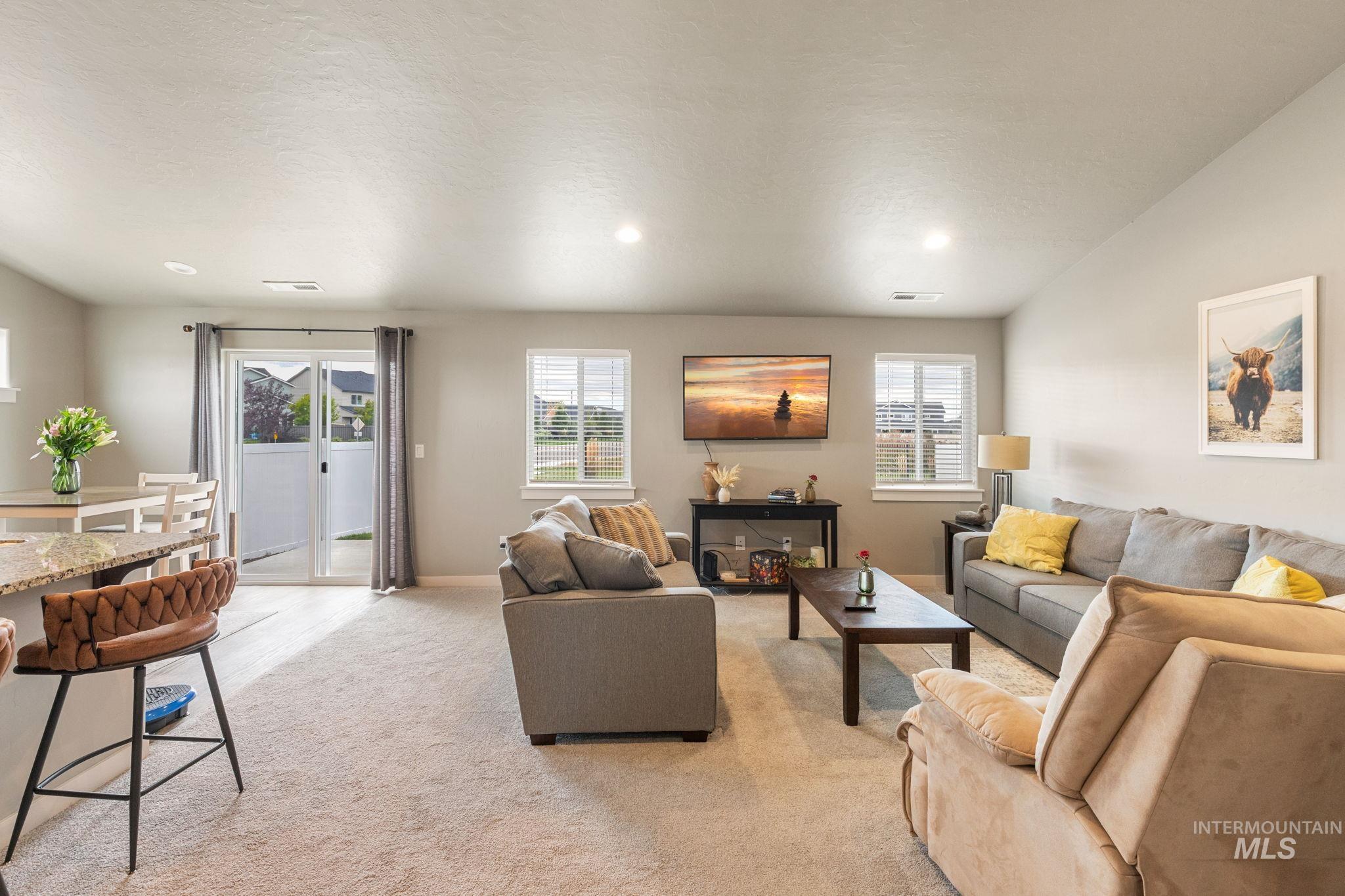 10169 Fiddleneck Ln