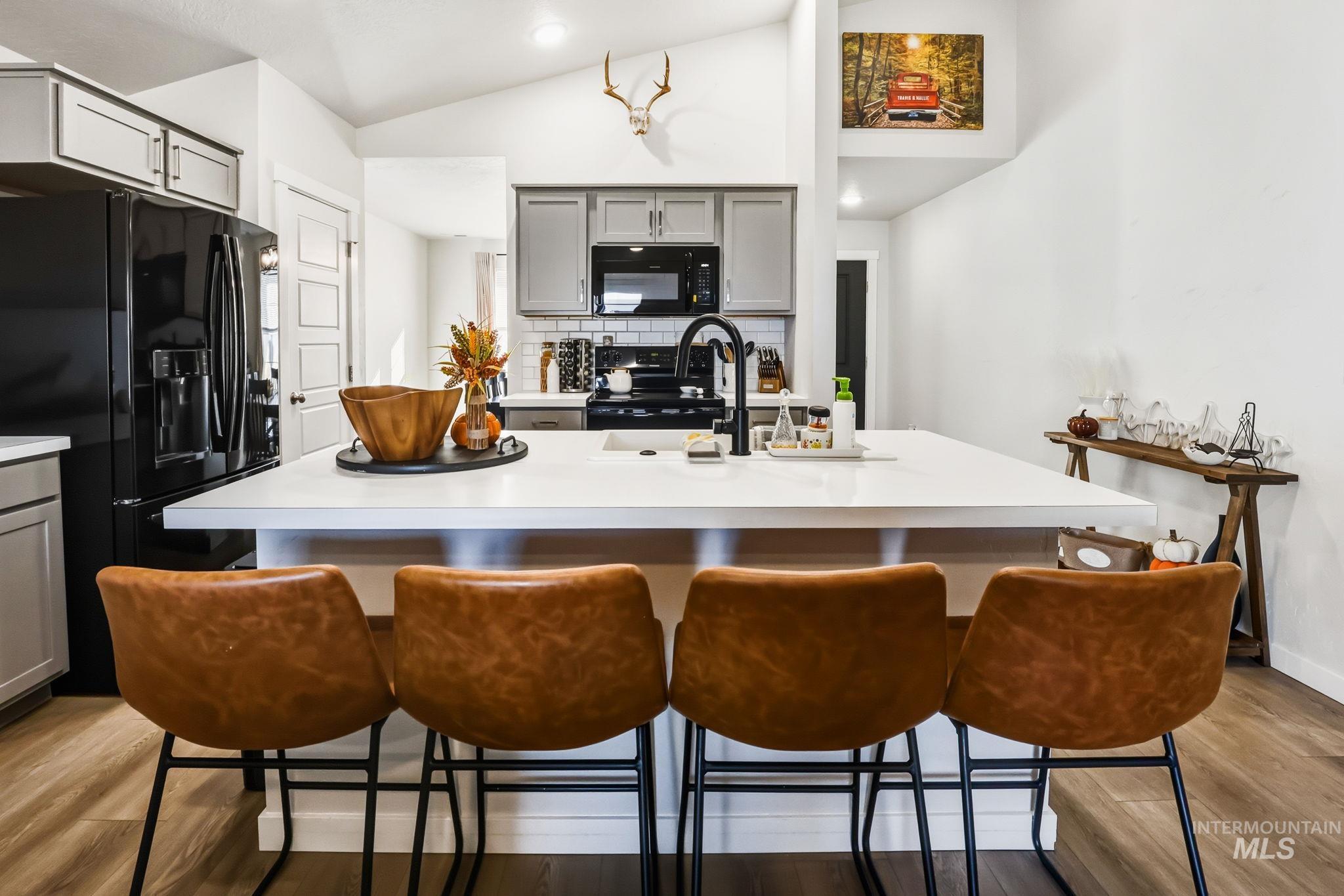 3541 W Early Light Drive