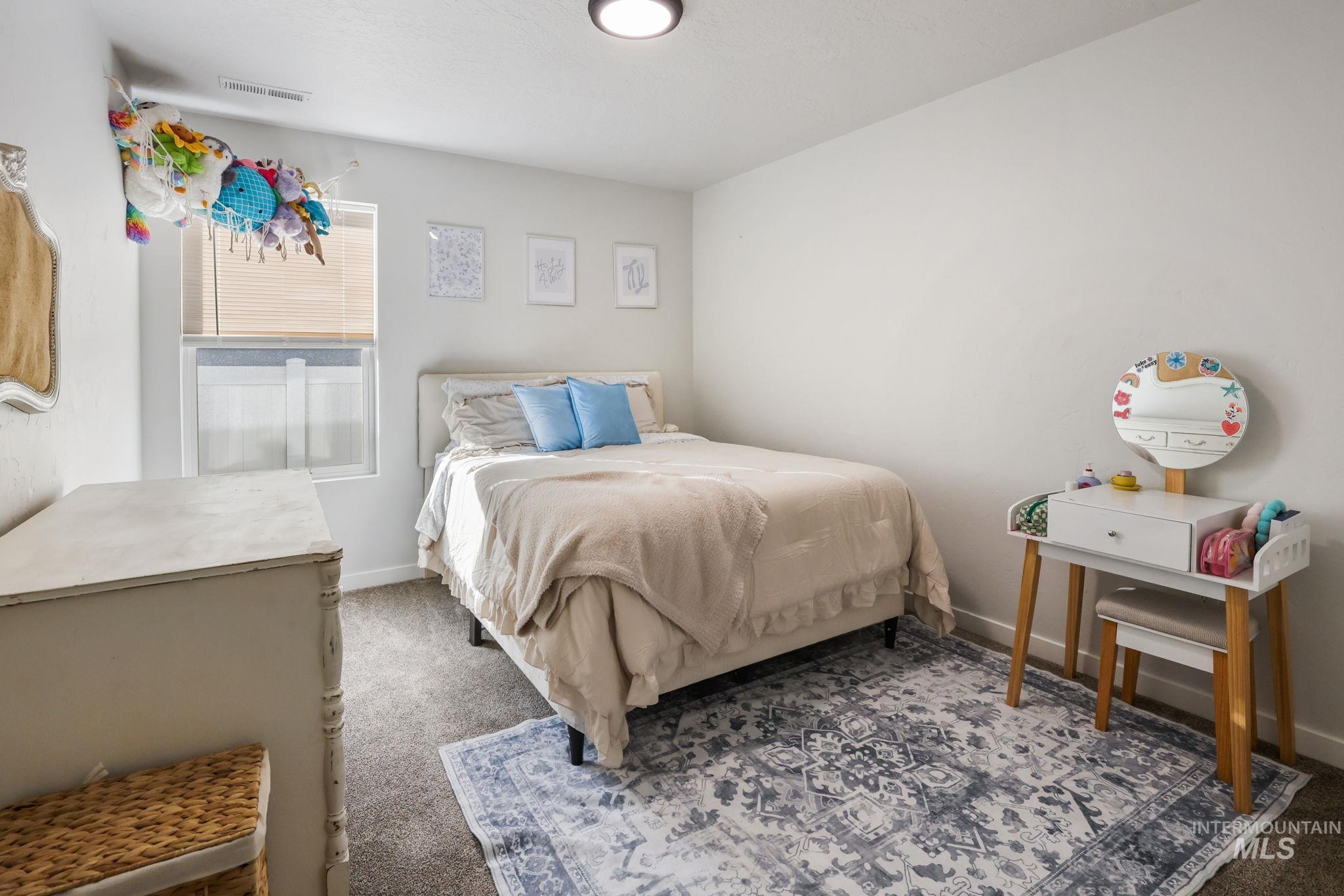 3541 W Early Light Drive