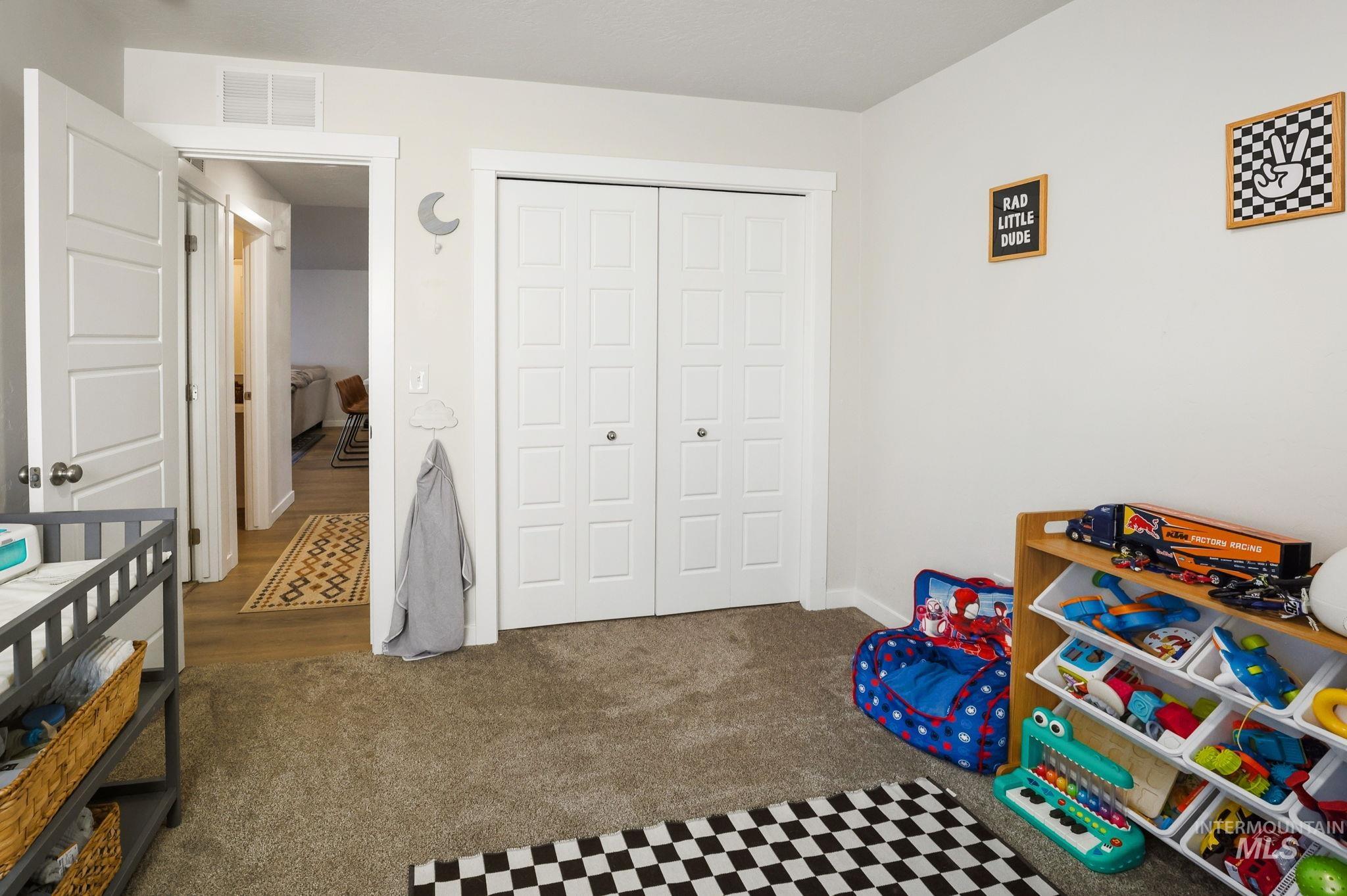 3541 W Early Light Drive