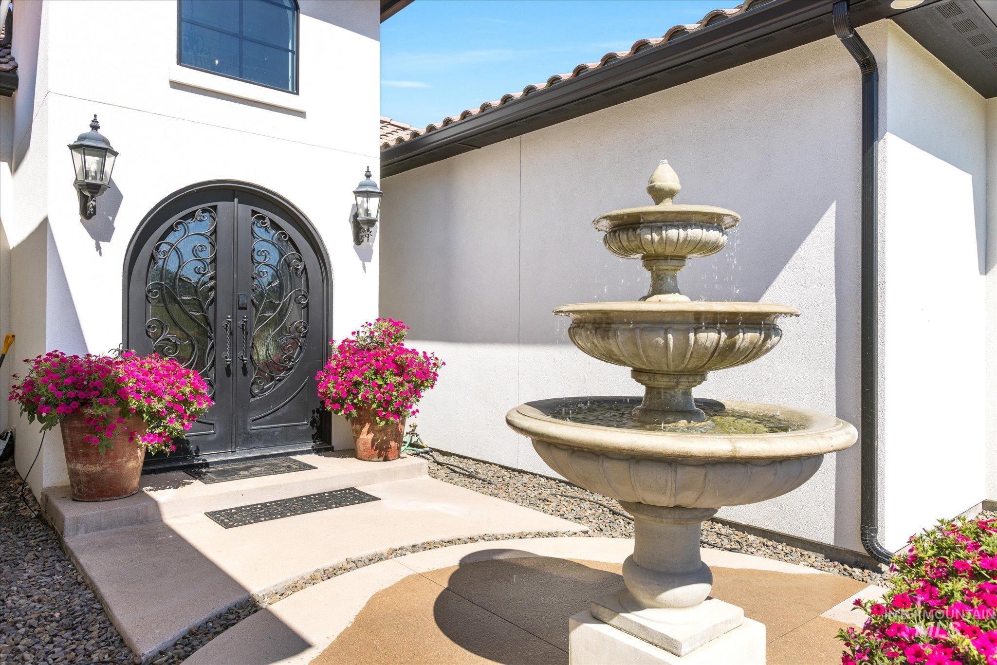 14555 Simplicity Ln