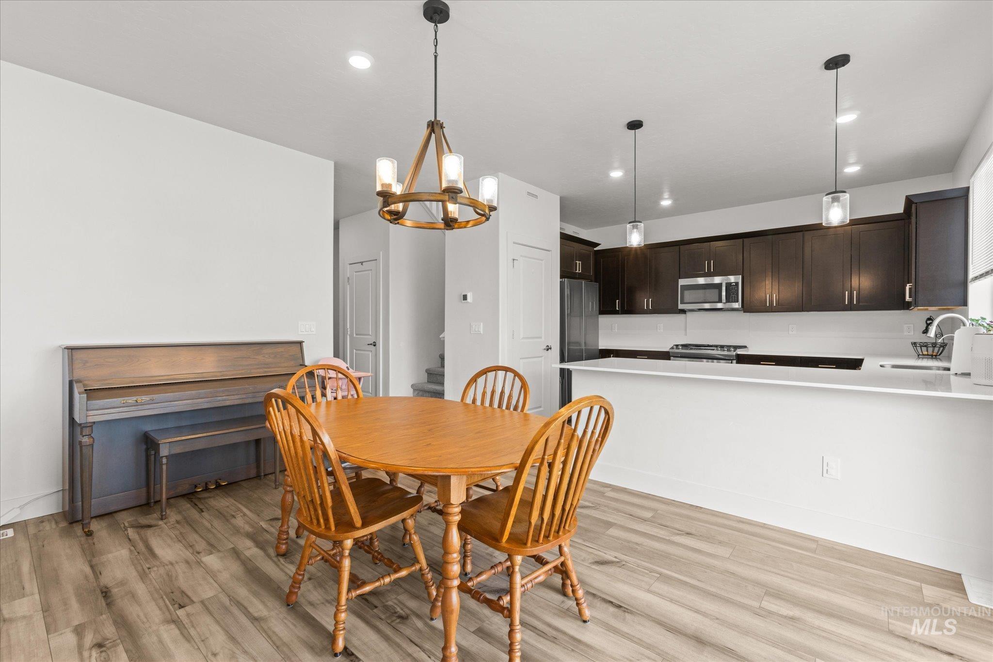 11330 Aspen Hill Dr