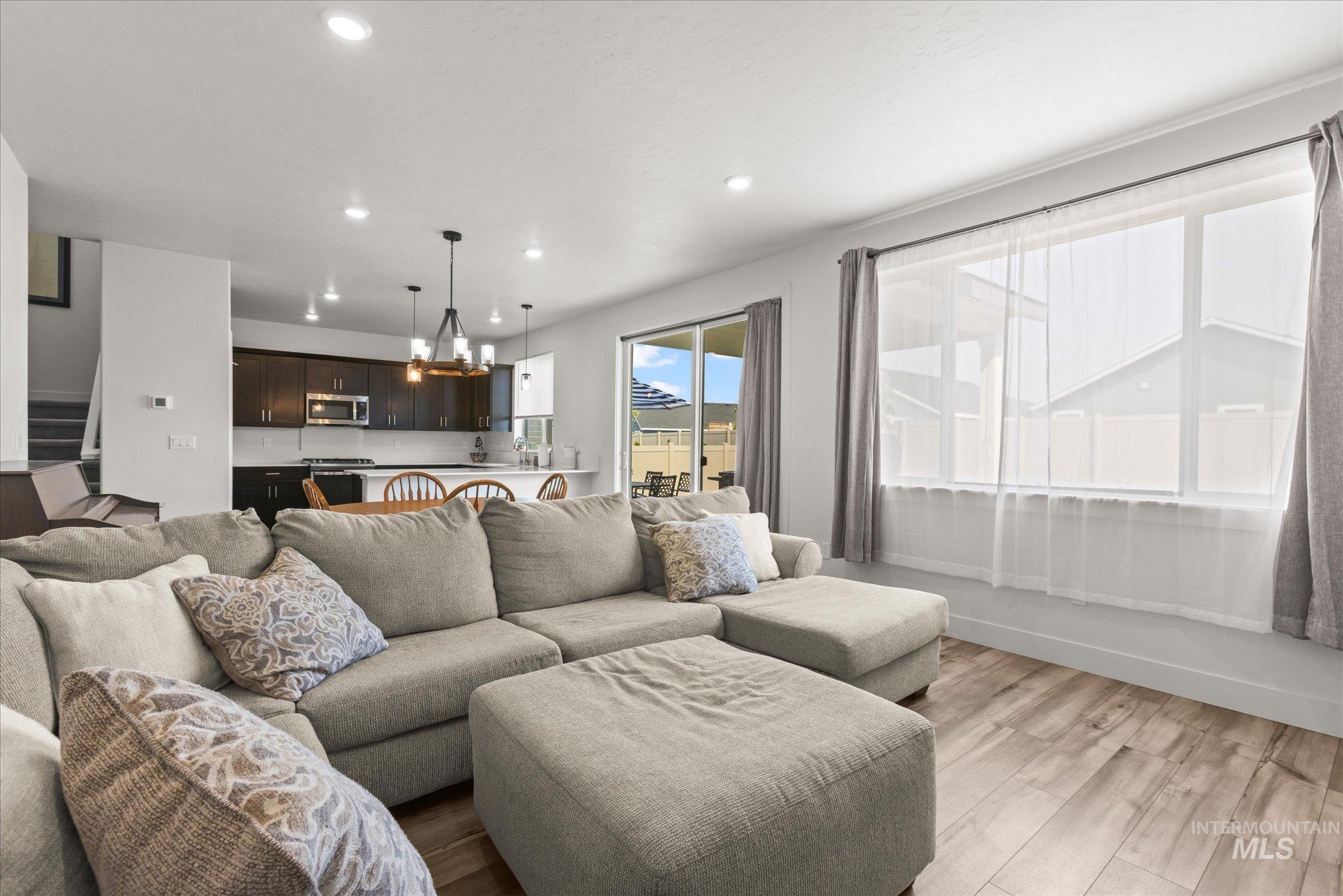 11330 Aspen Hill Dr