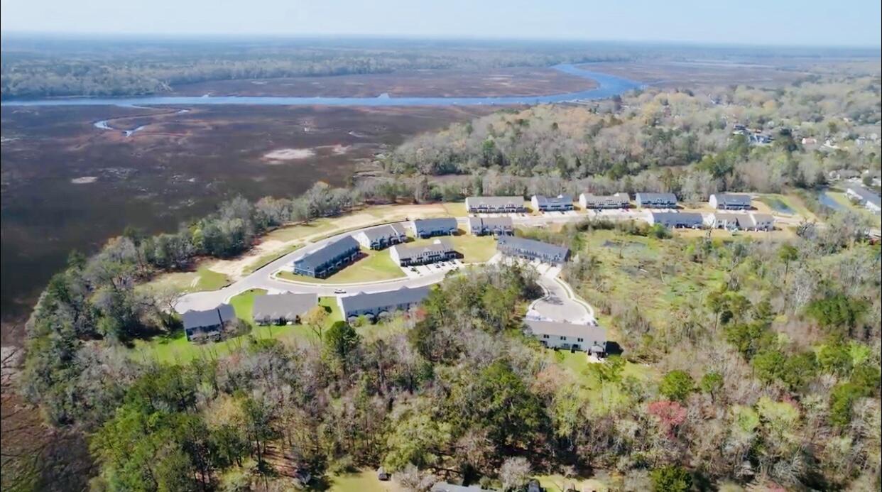 7765 Park Gate Drive