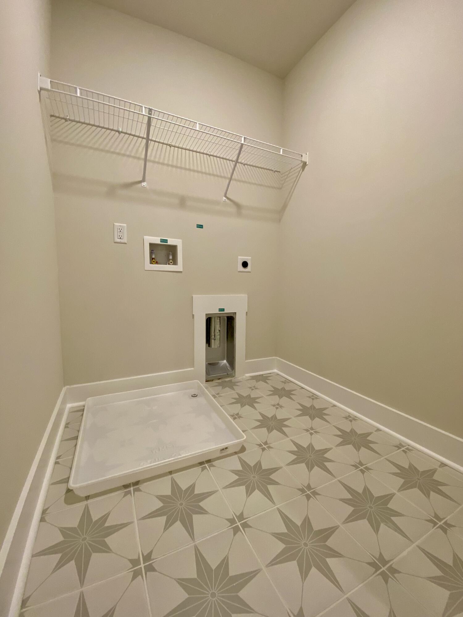 7765 Park Gate Drive