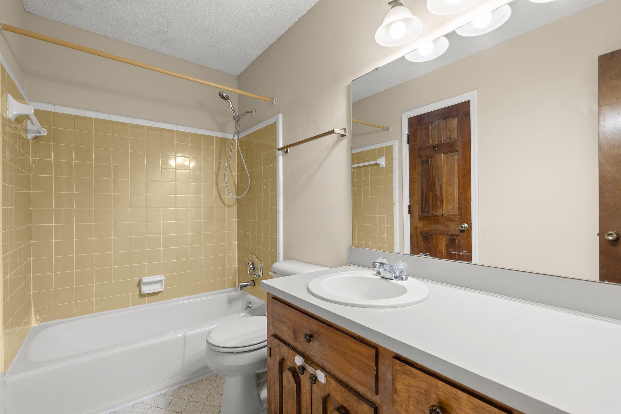 2928 Sugarbush Way