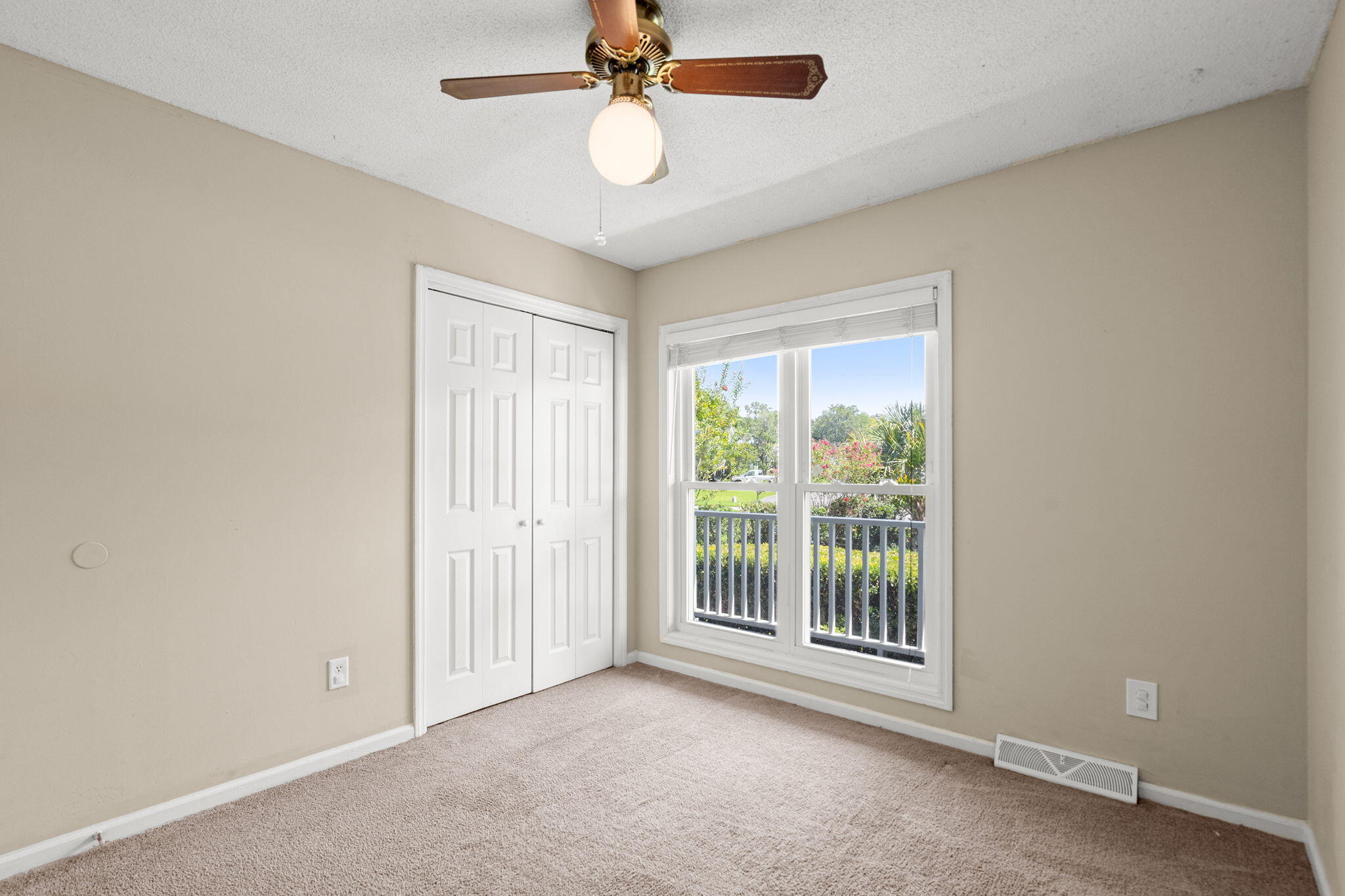 2928 Sugarbush Way