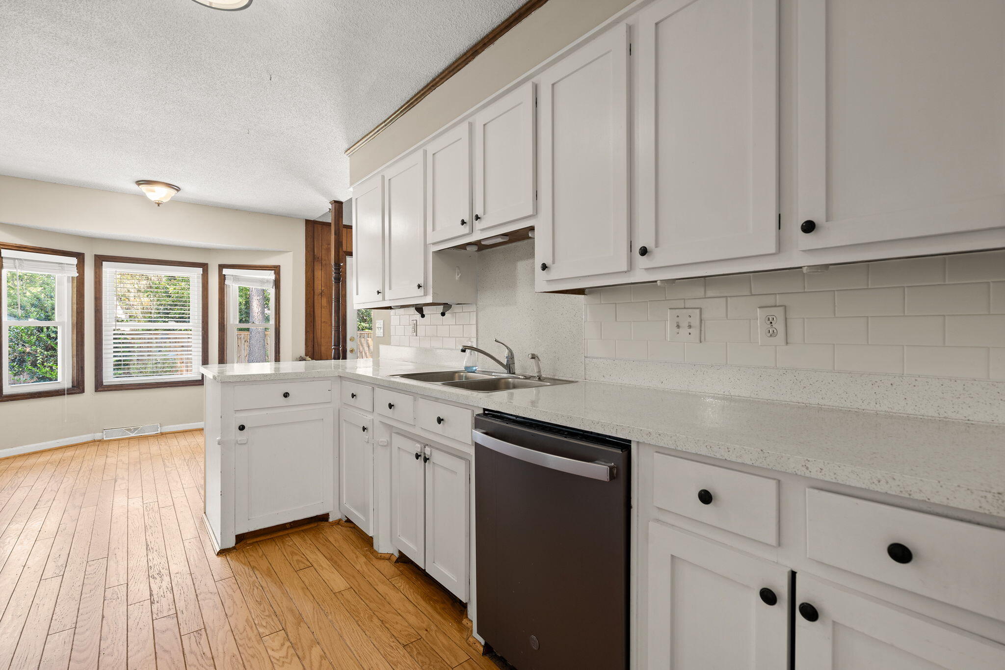 2928 Sugarbush Way