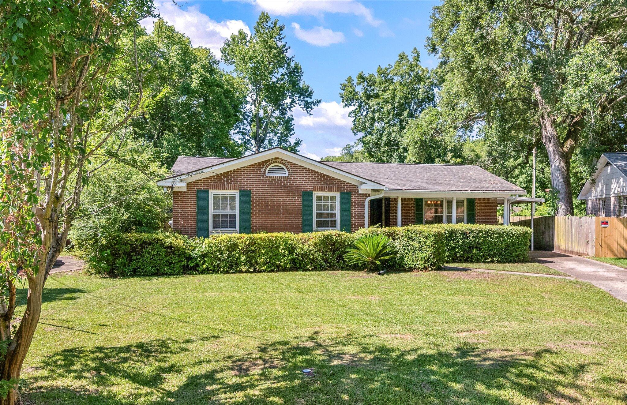 1955 Green Park Avenue