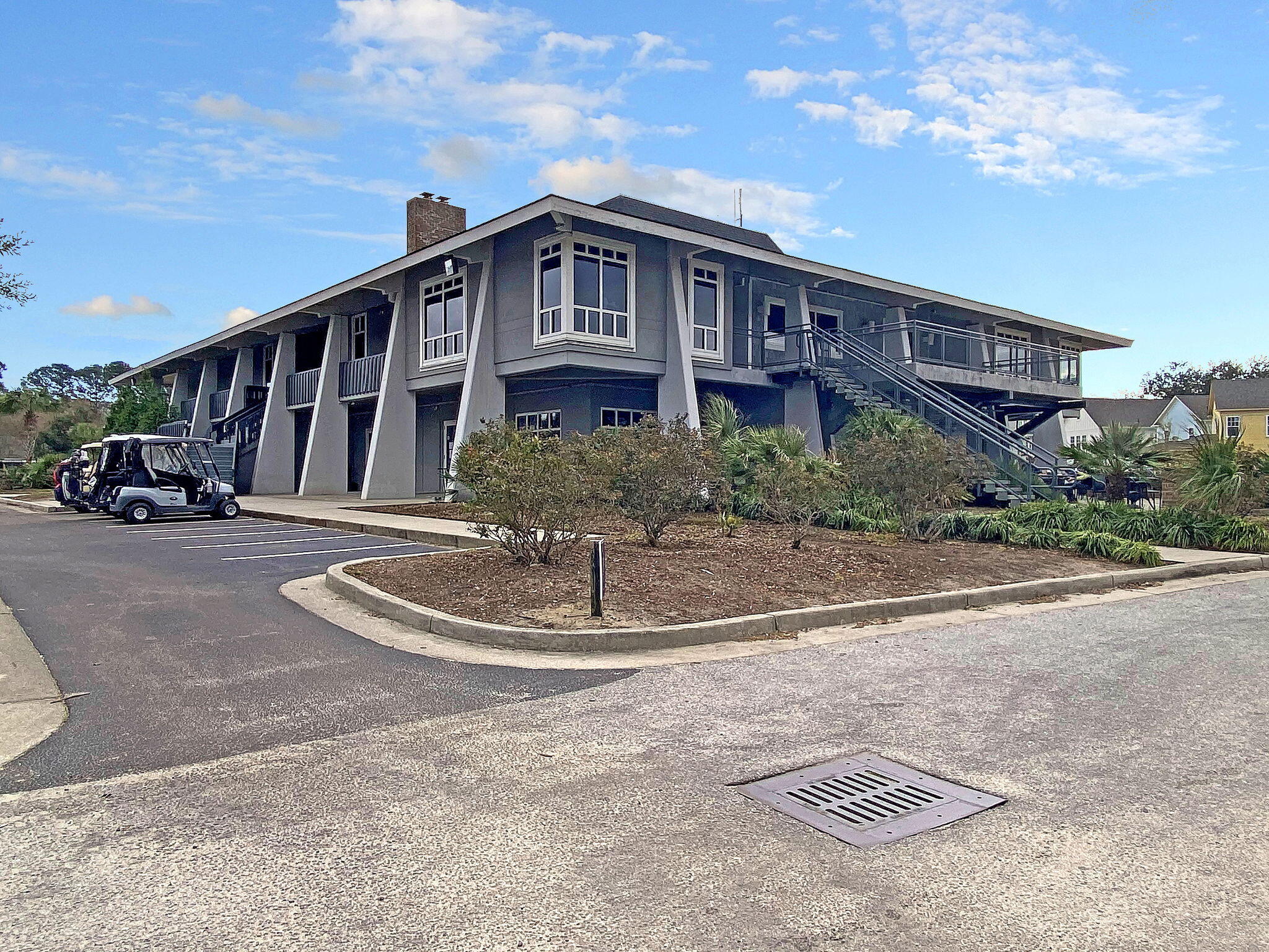 905 Battery Way
