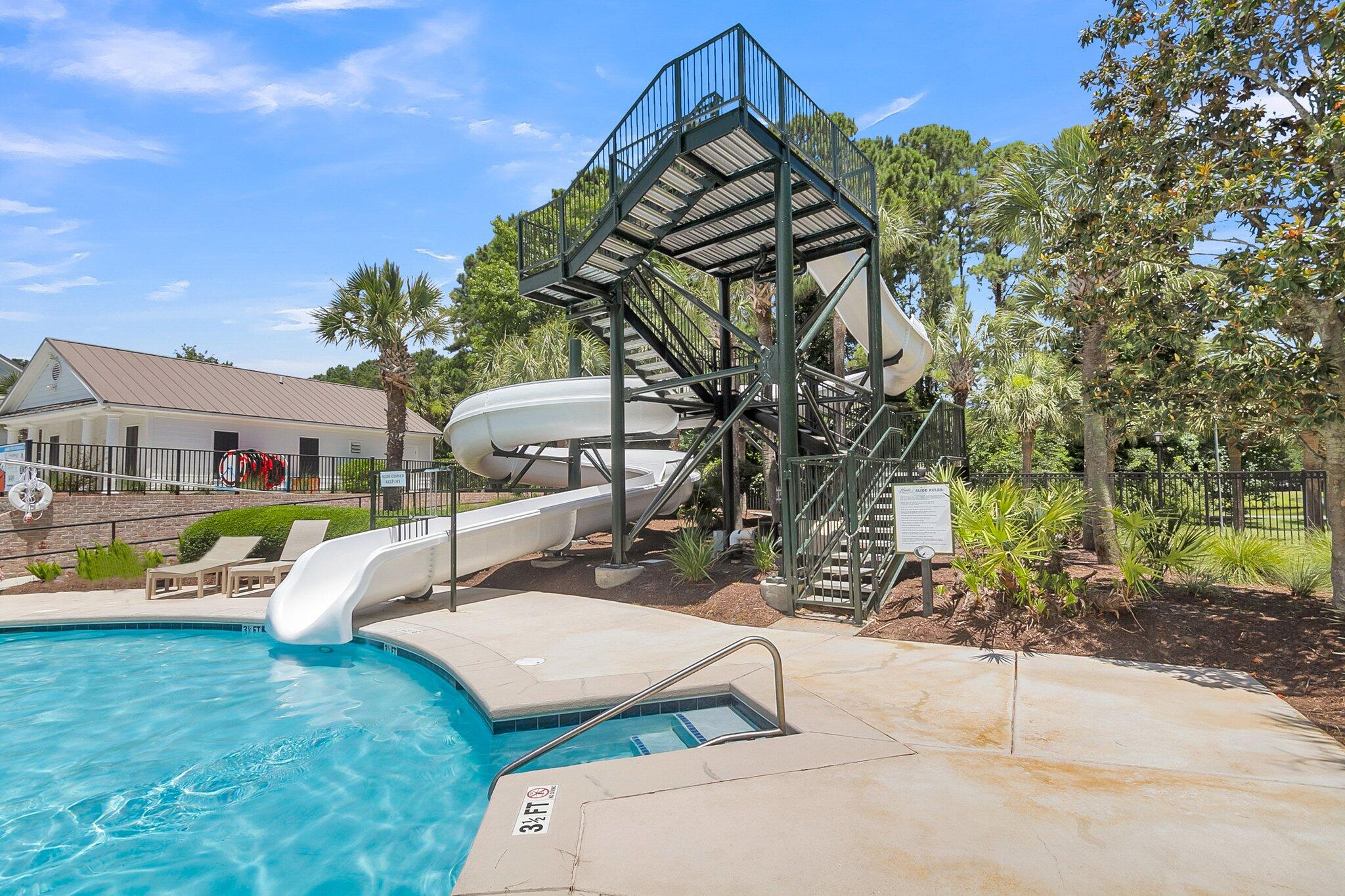 4922 Sound View Drive