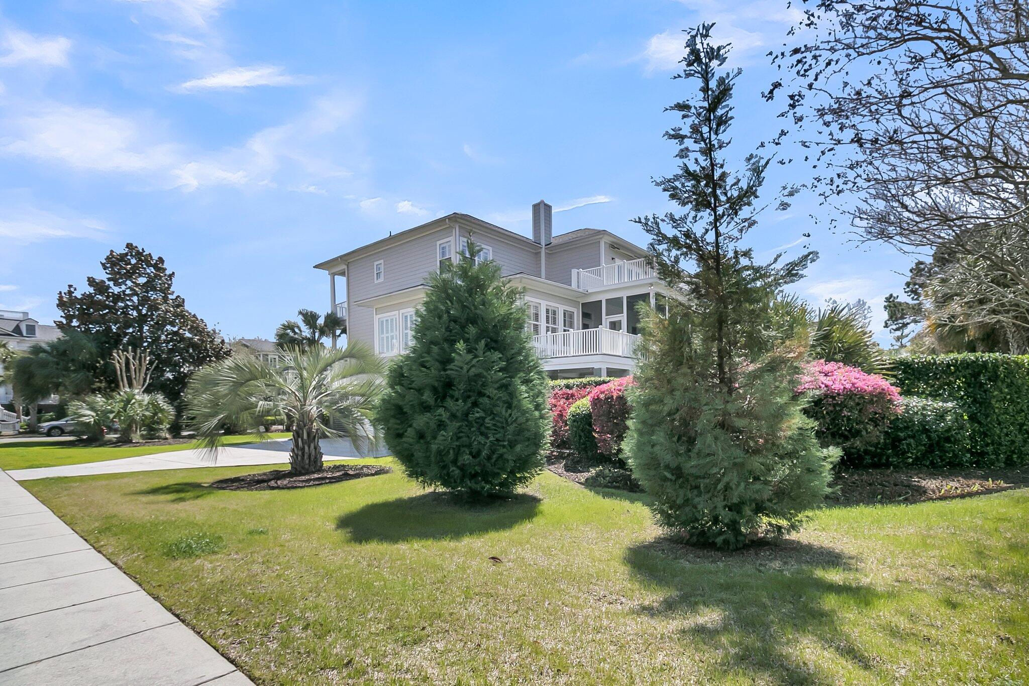 4922 Sound View Drive